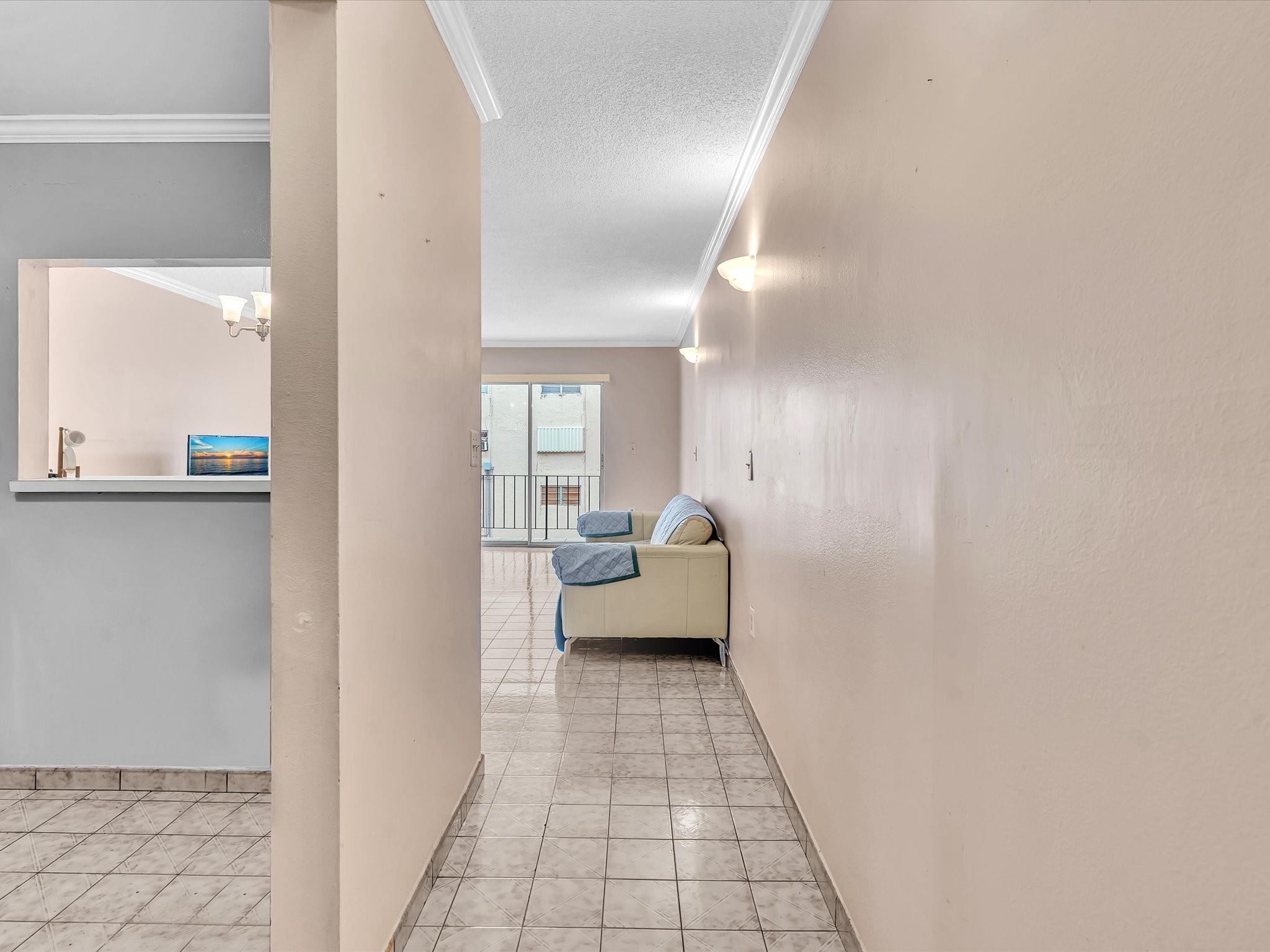 1075 W 68th St 203