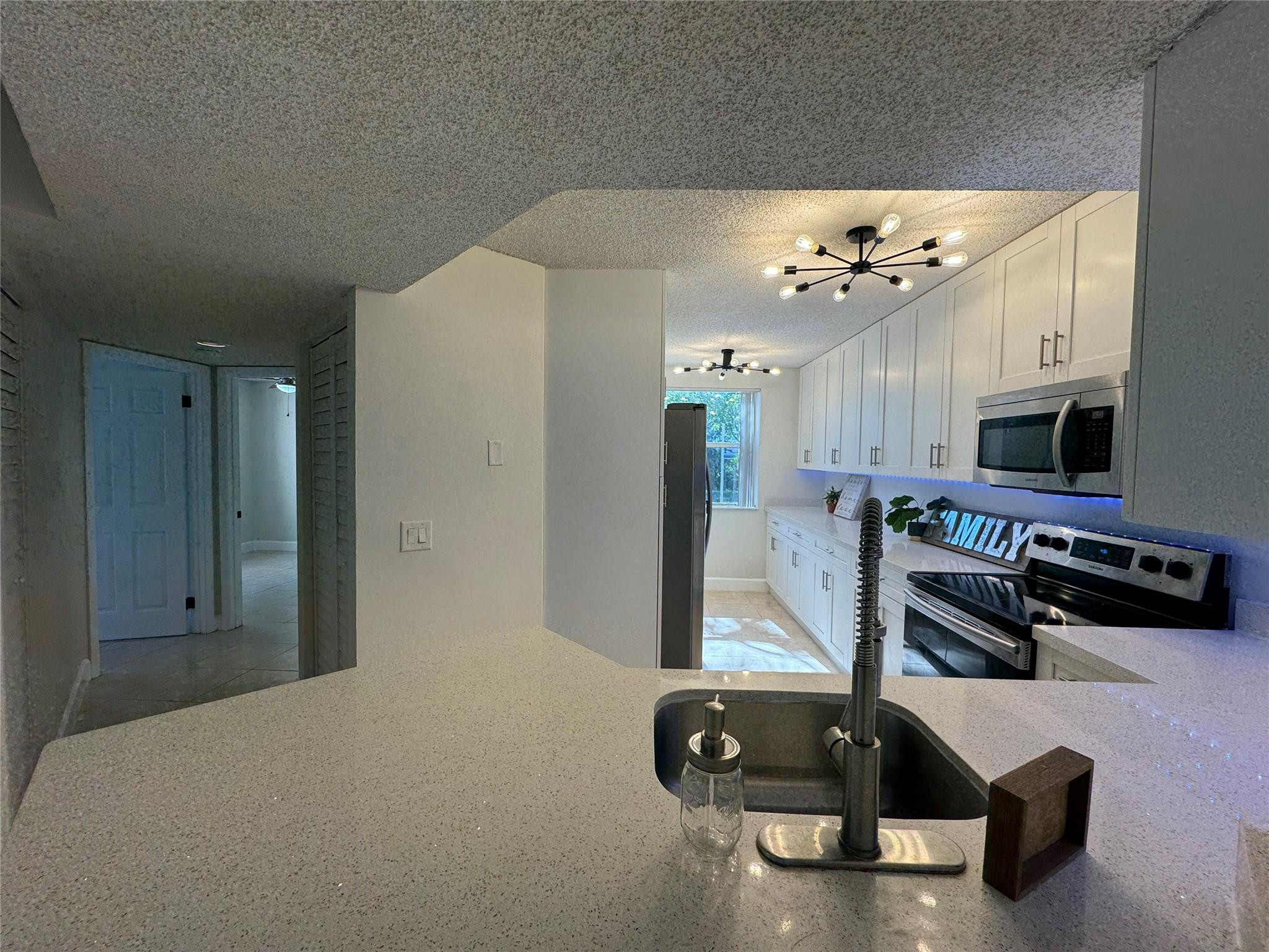 9033 W Wiles Rd 208