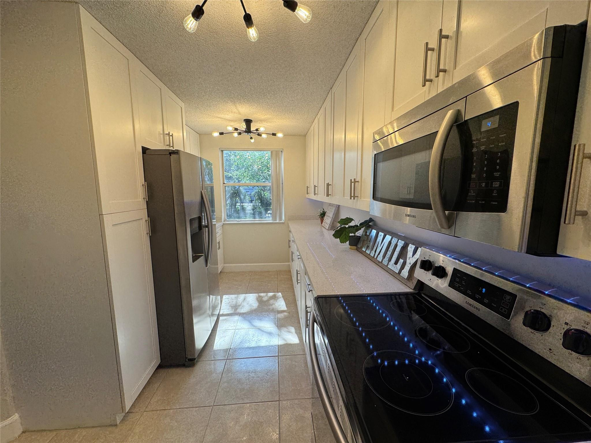 9033 W Wiles Rd 208