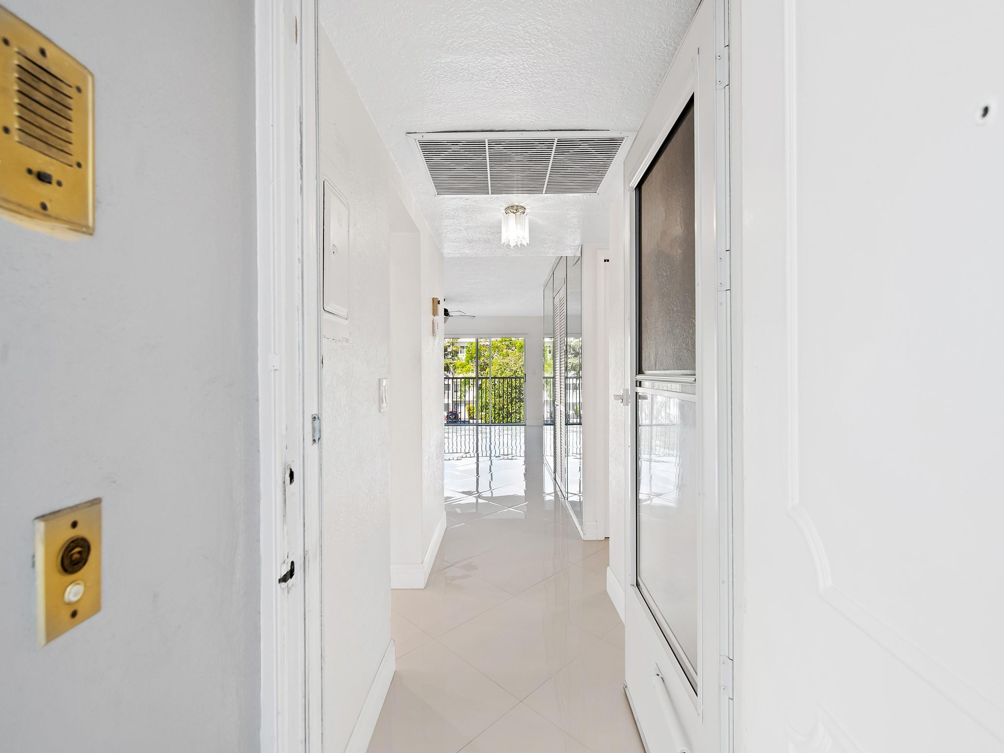 329 SE 3rd Street 305P