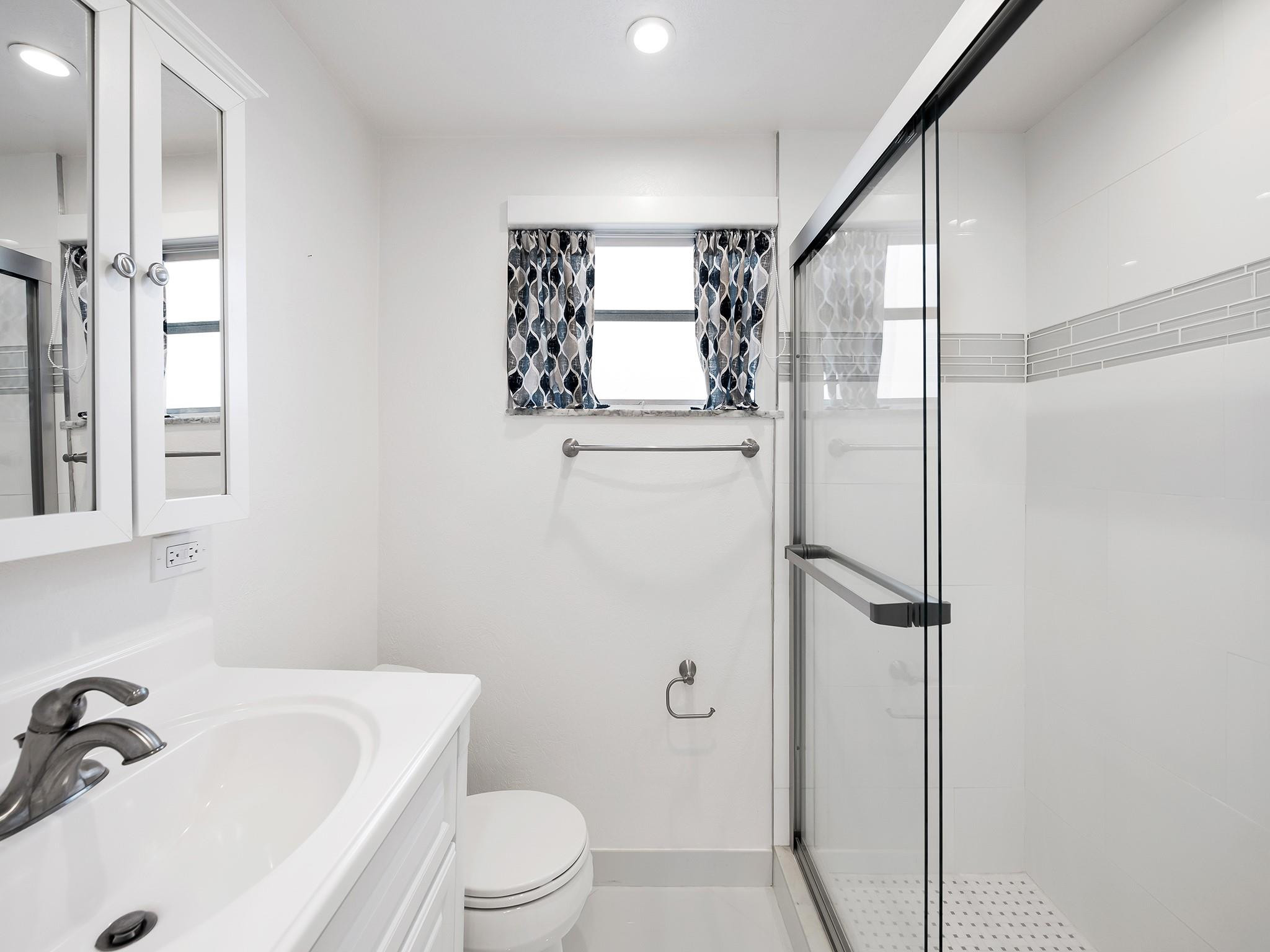 329 SE 3rd Street 305P