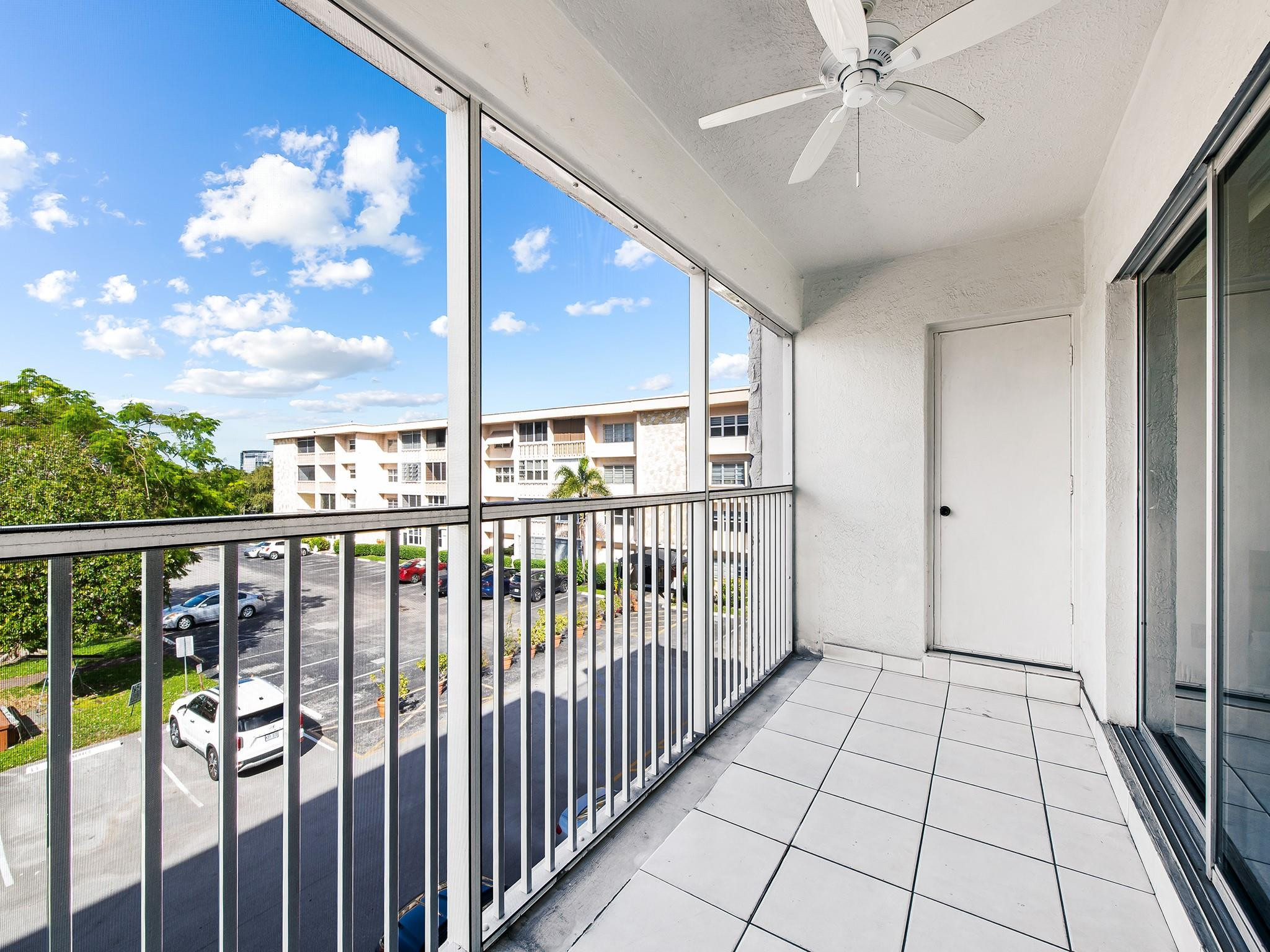 329 SE 3rd Street 305P
