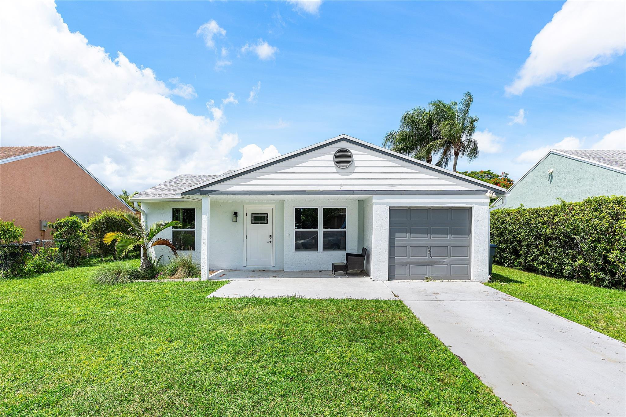 8257 Cedar Hollow Ln