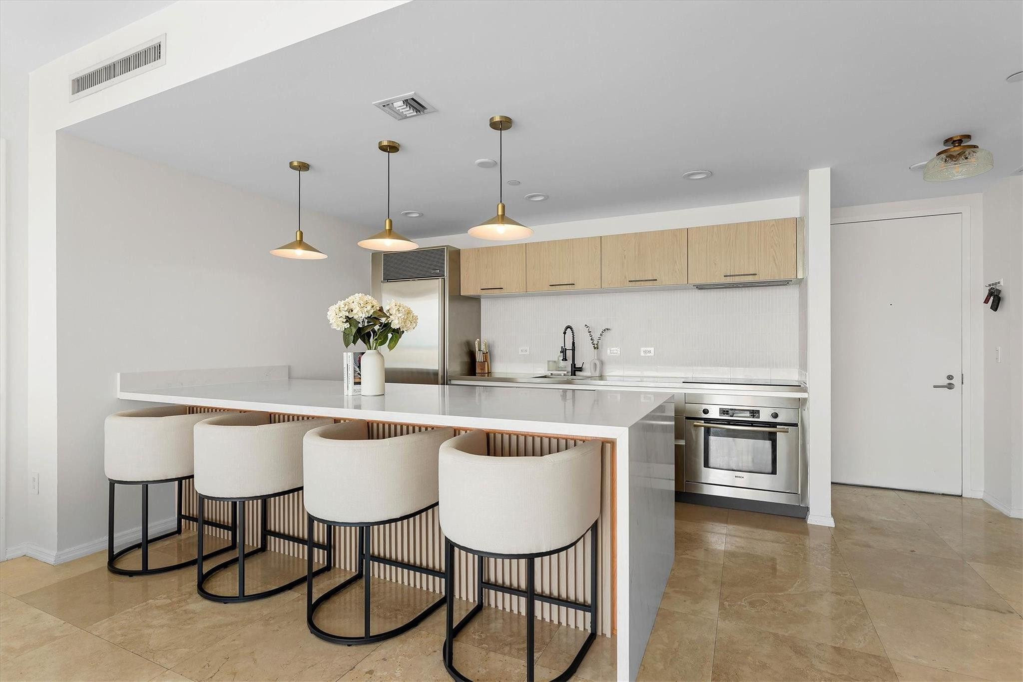 1040 Biscayne Blvd 3906