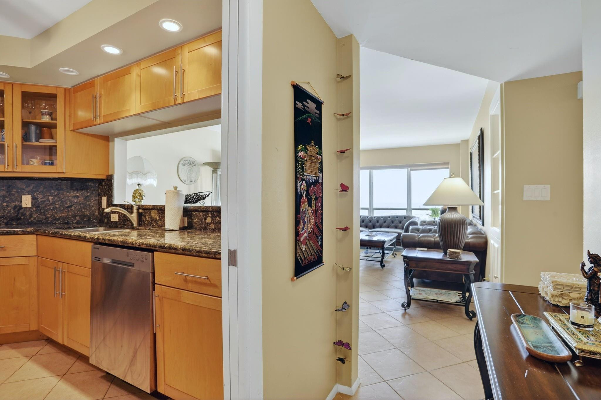 111 N Pompano Beach Boulevard Unit: 1106