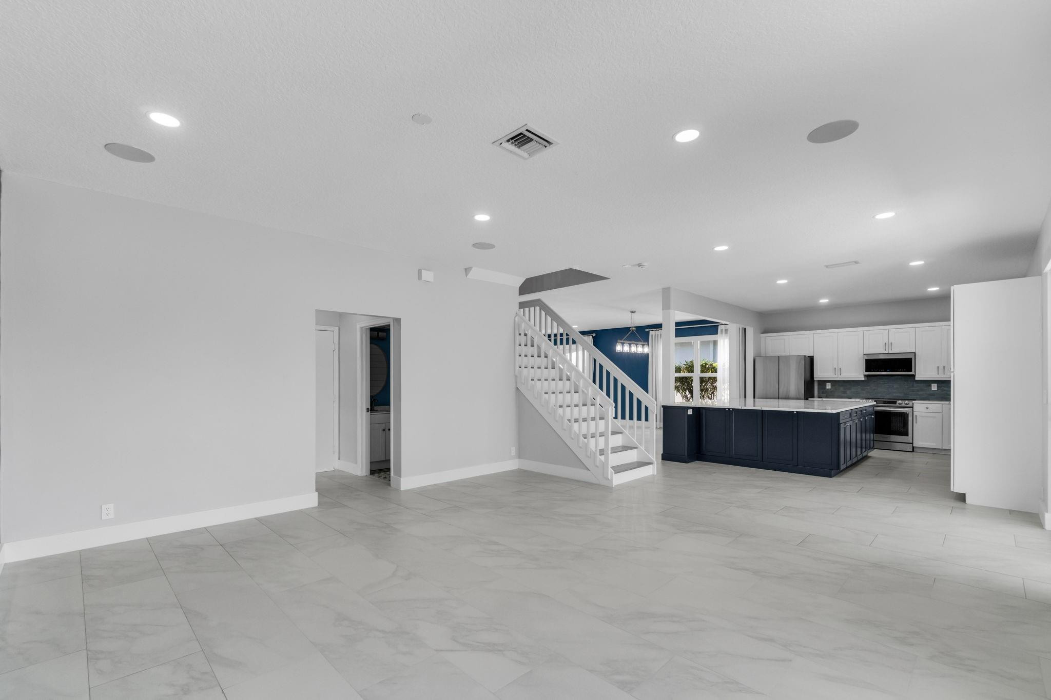 9192 Picot Ct