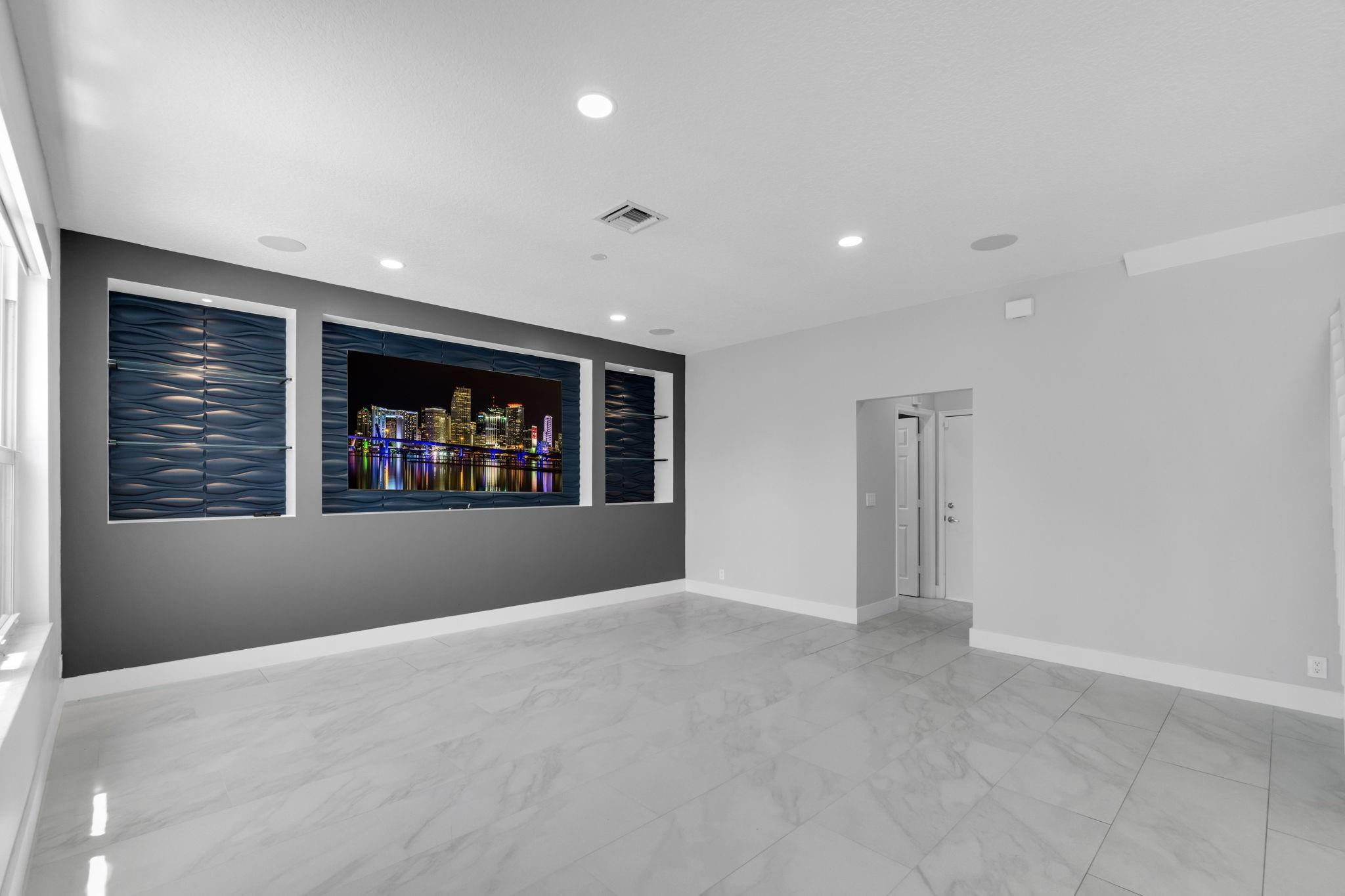 9192 Picot Ct
