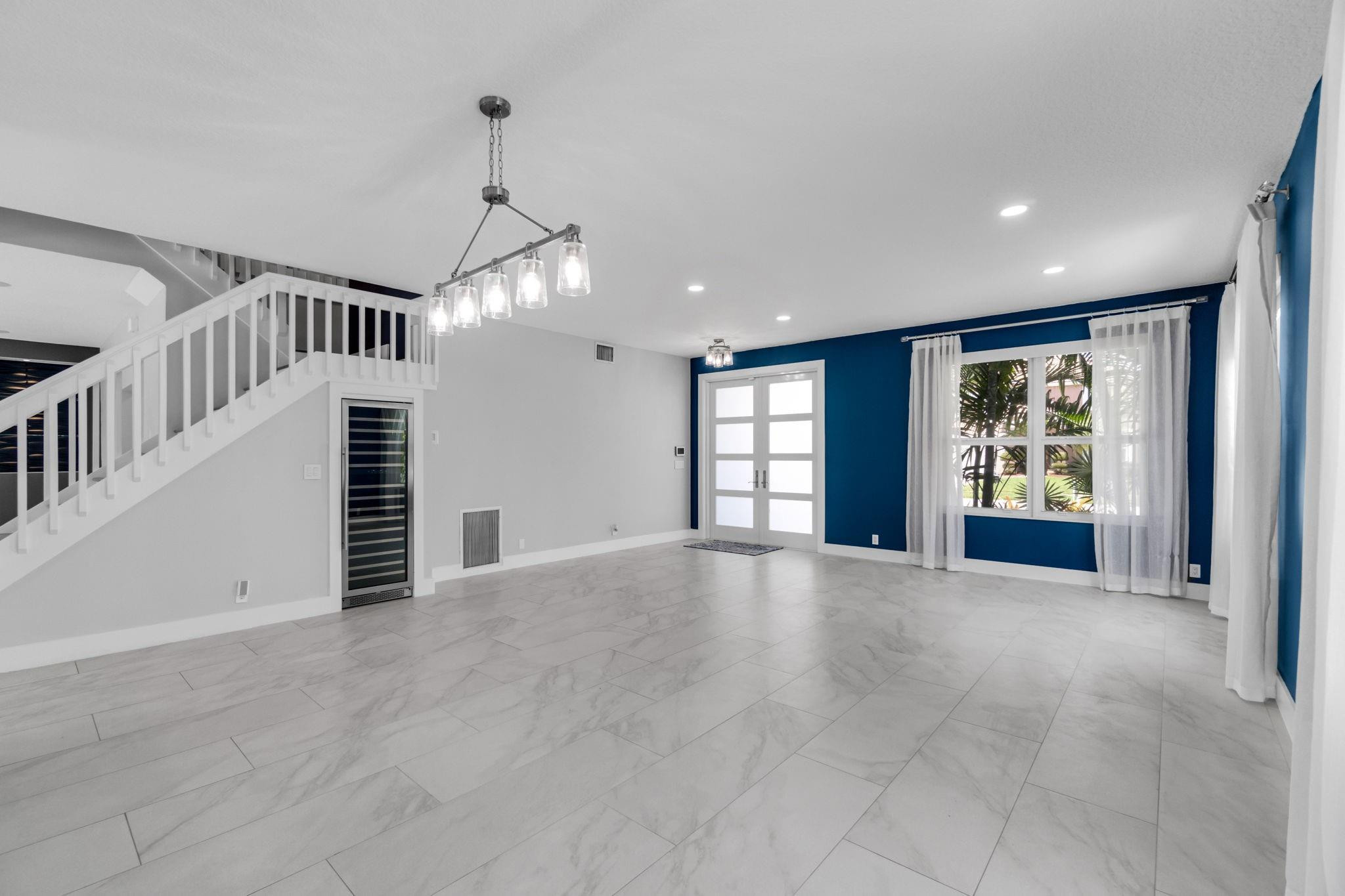 9192 Picot Ct