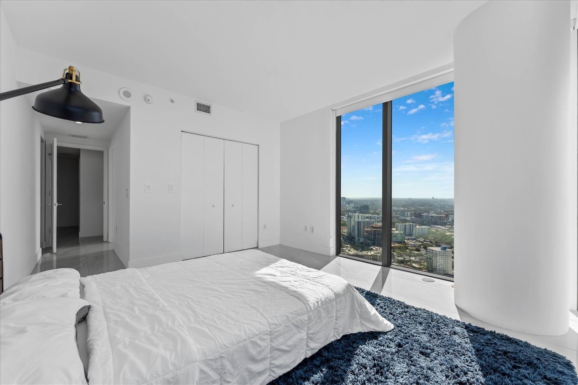 650 NE 32nd Street 4501