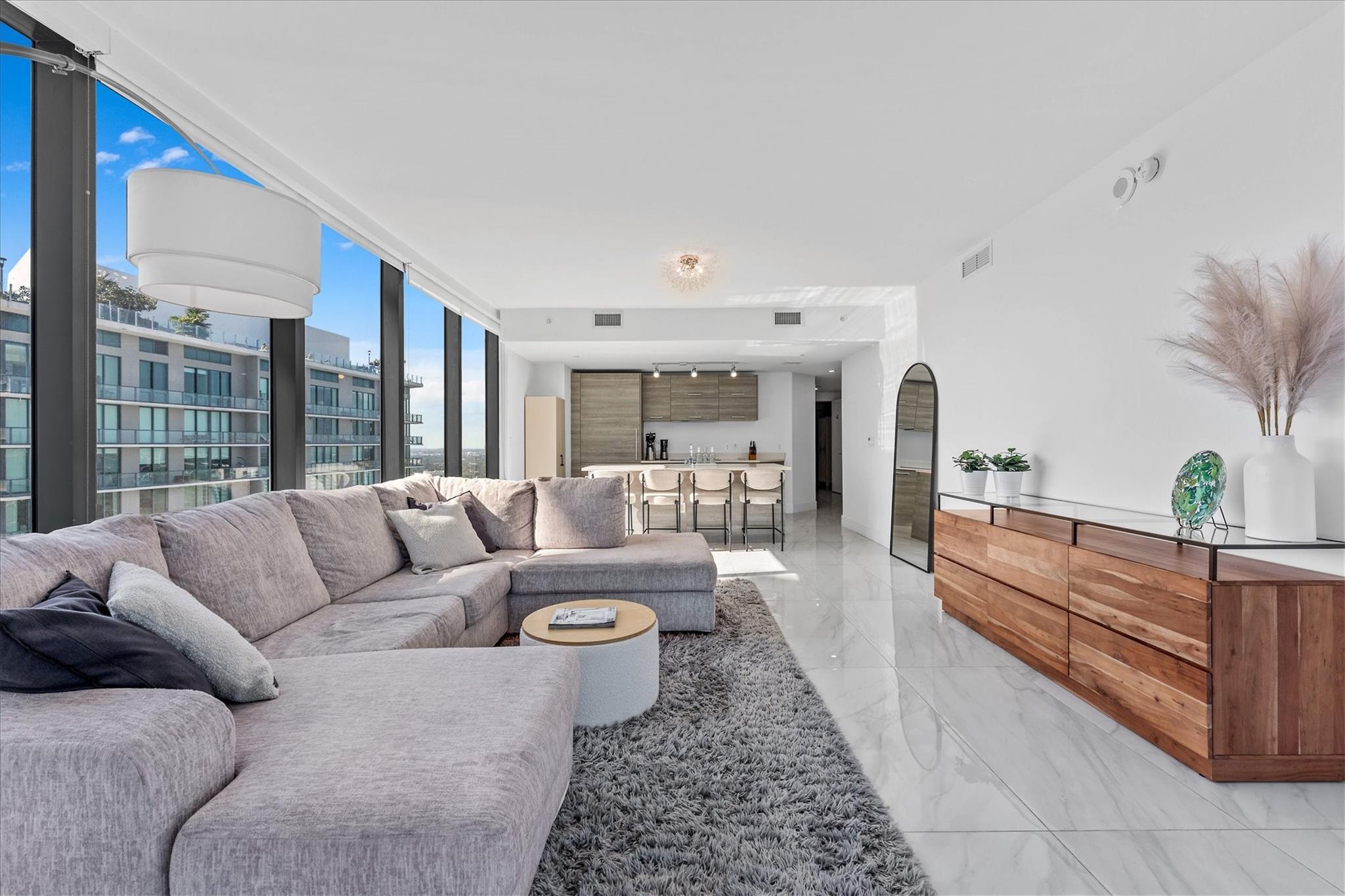 650 NE 32nd Street 4501