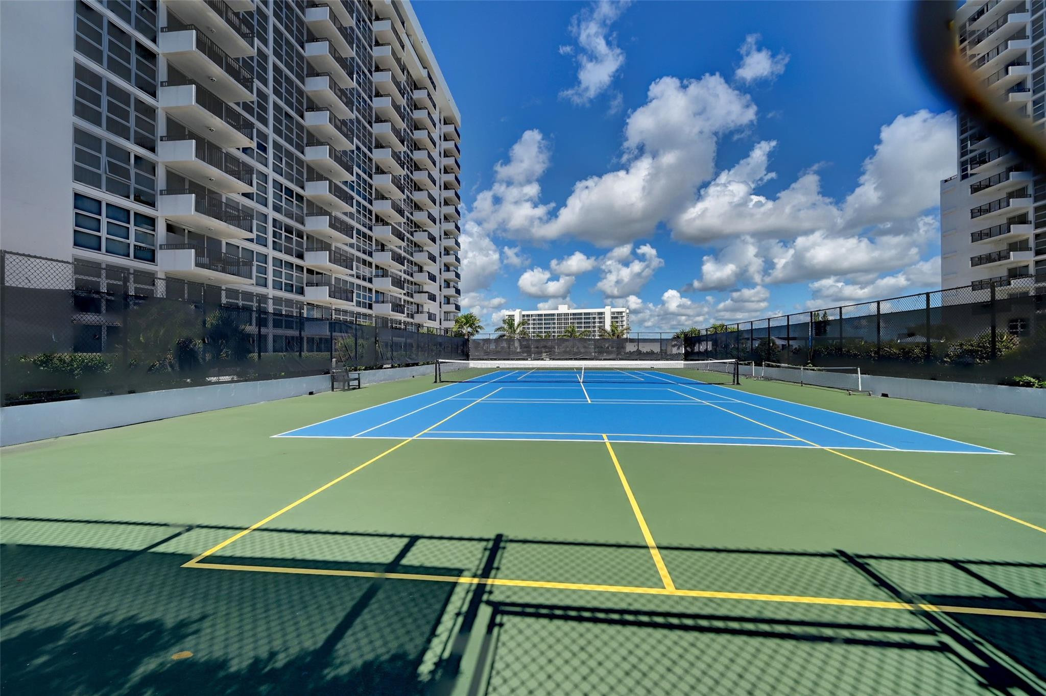 525 N Ocean Boulevard 1724