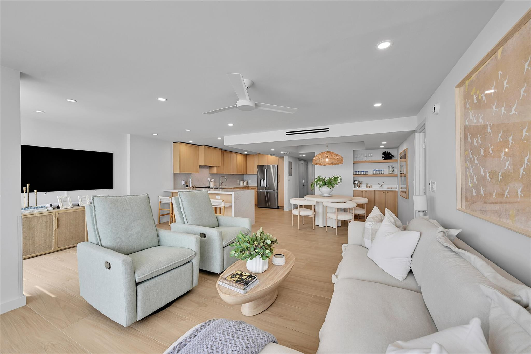 525 N Ocean Boulevard 1724