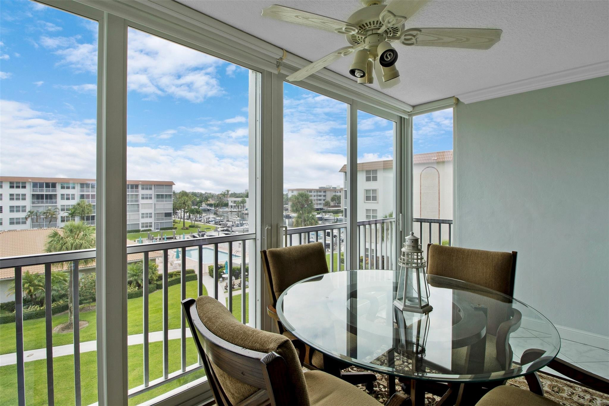 2525 Florida Boulevard 431