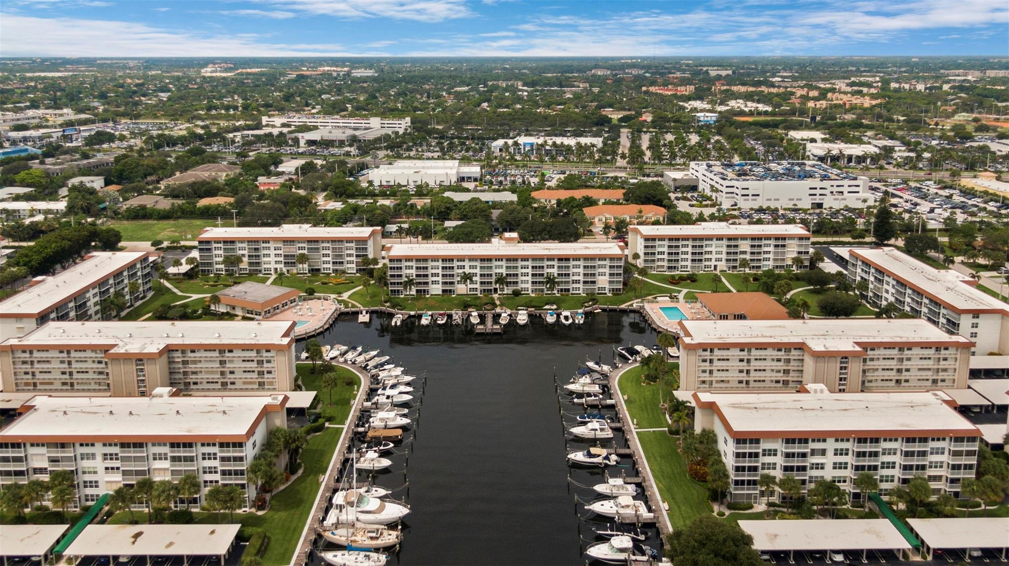 2525 Florida Boulevard 431