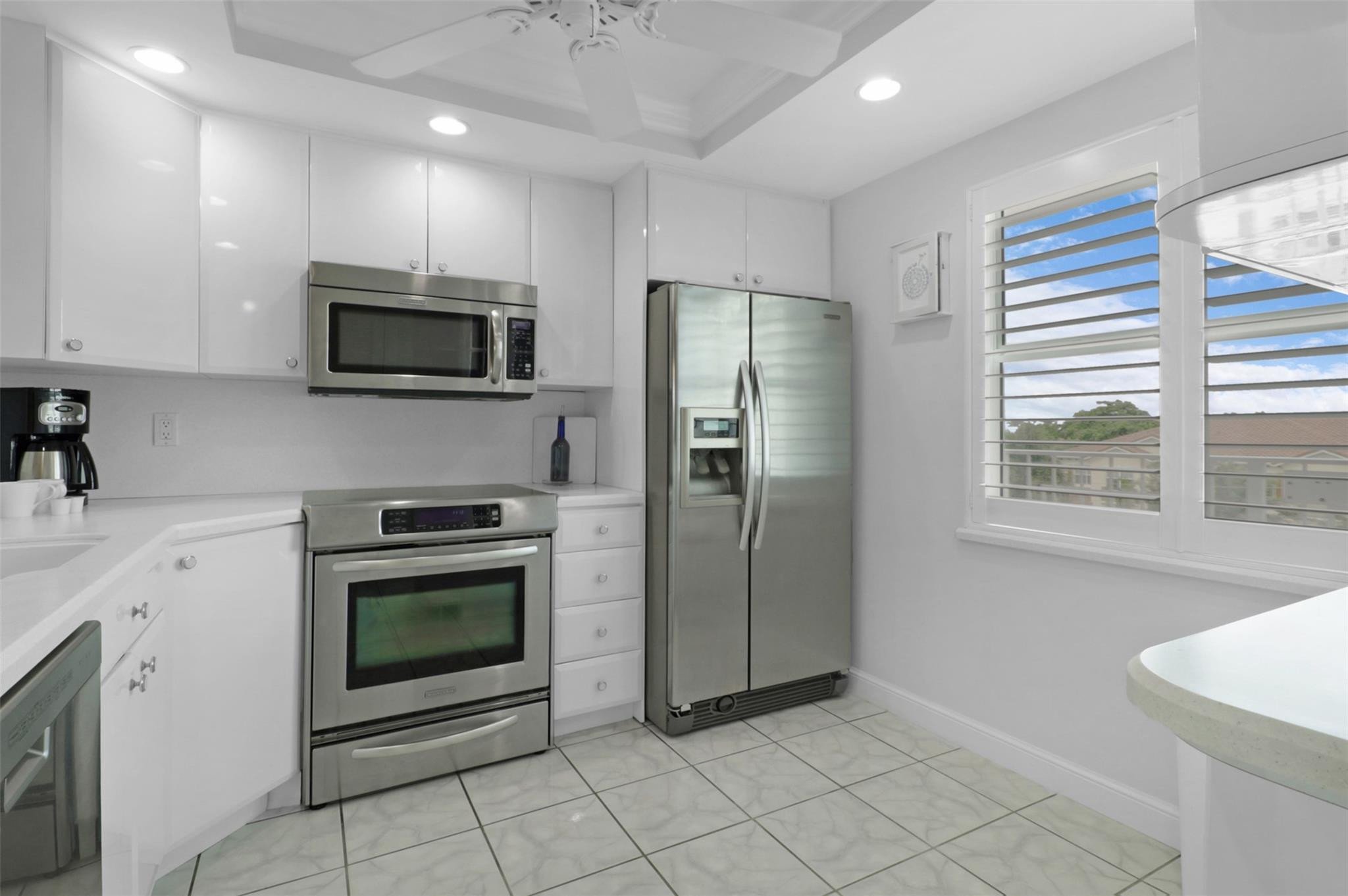 2525 Florida Boulevard 431
