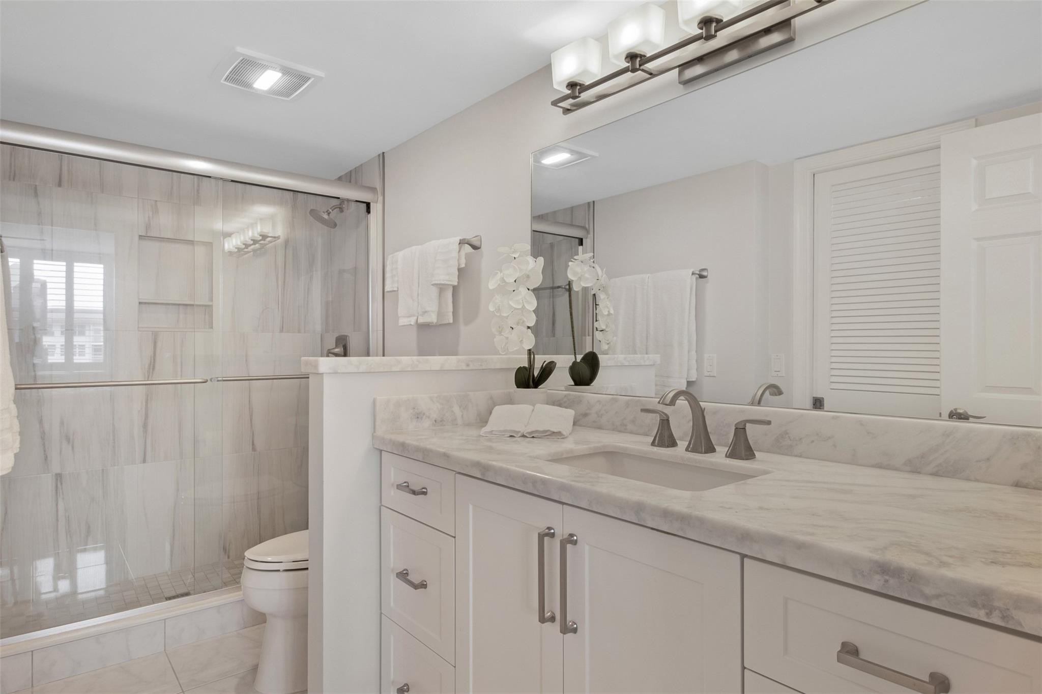 2525 Florida Boulevard 431