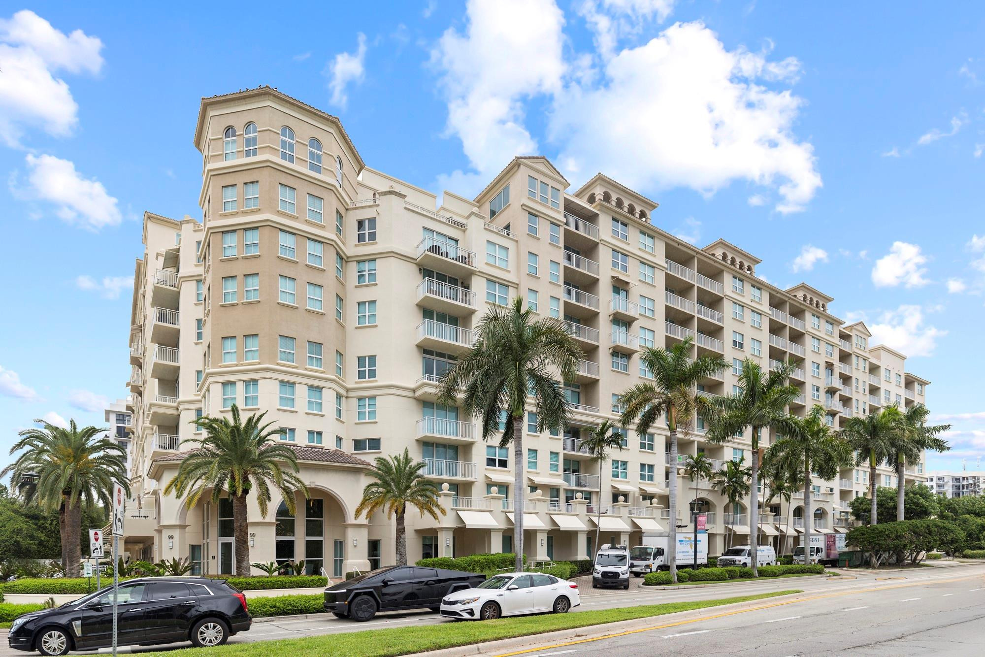 99 SE Mizner Boulevard 403