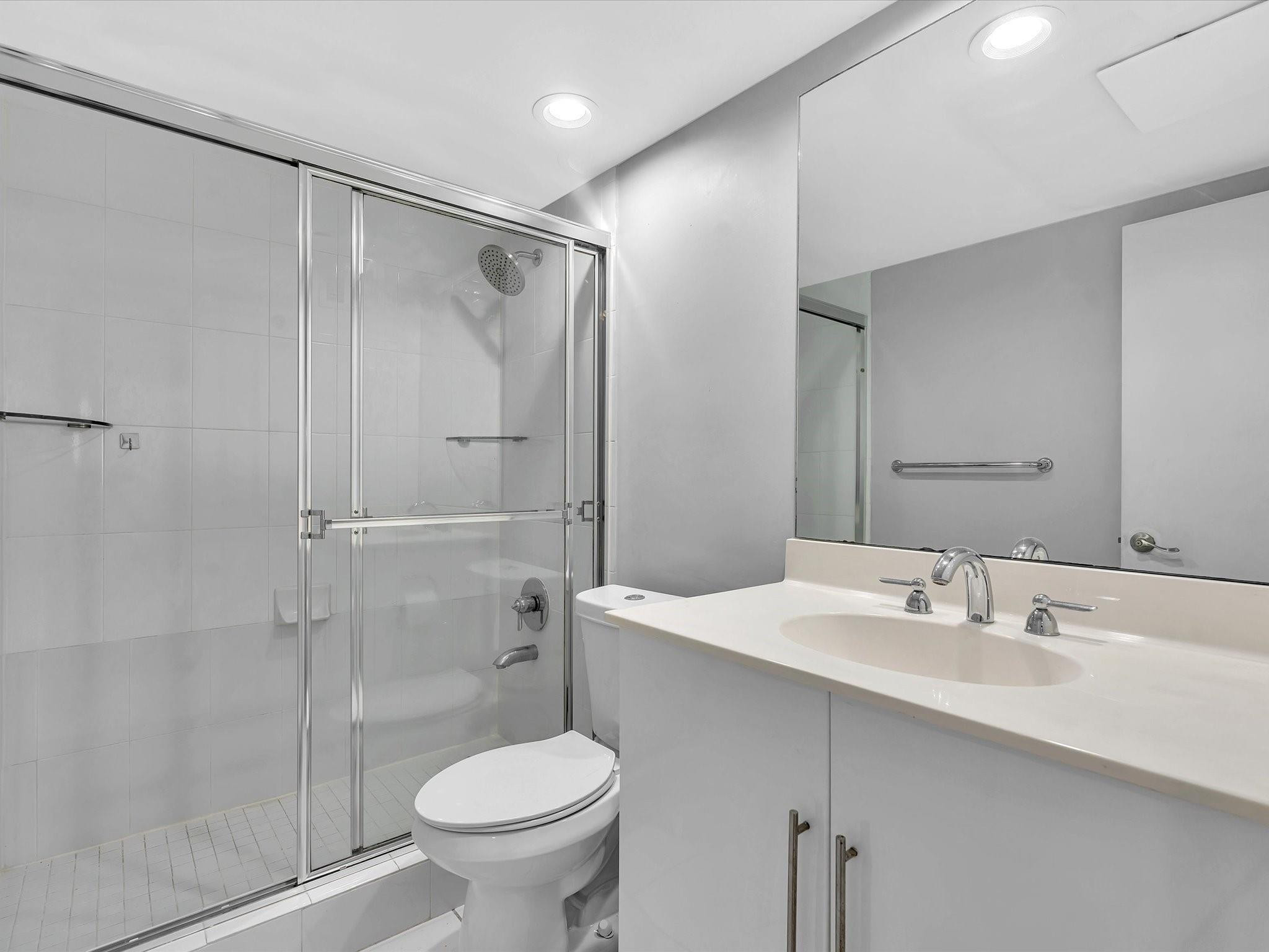 3001 S Ocean Dr 943