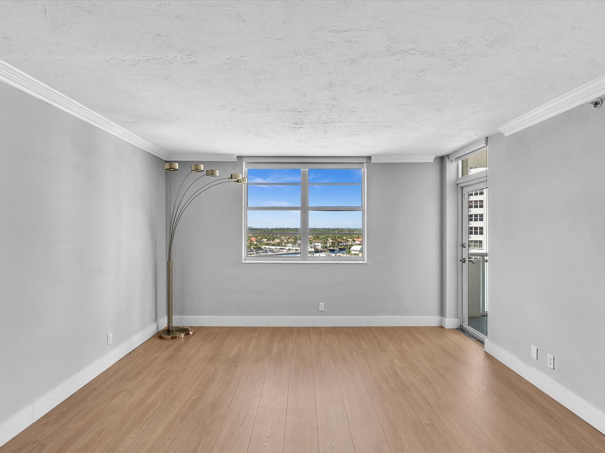3001 S Ocean Dr 943