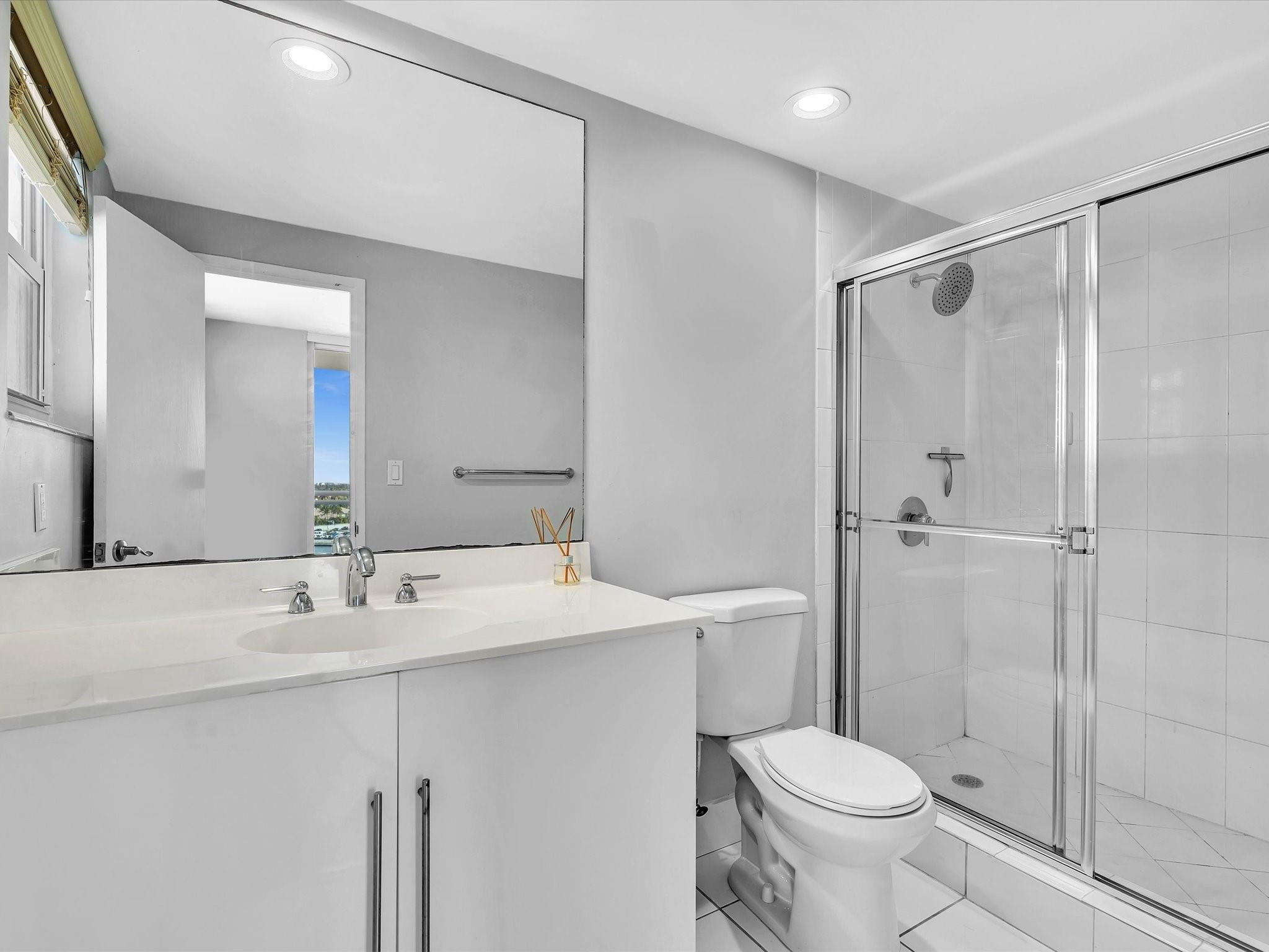 3001 S Ocean Dr 943