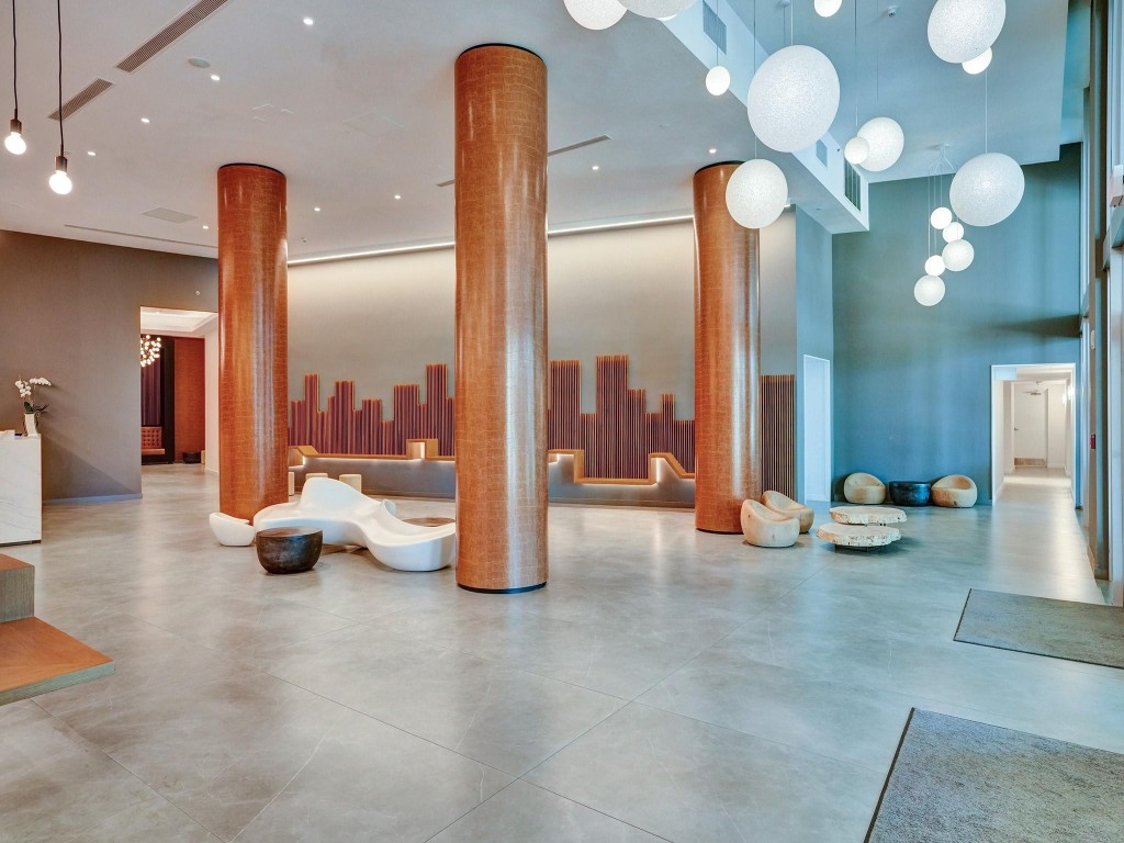 350 S Miami Ave 2805