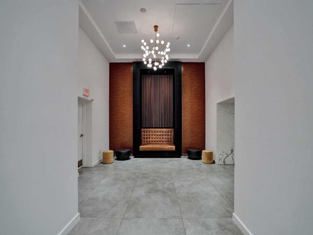 350 S Miami Ave 2805