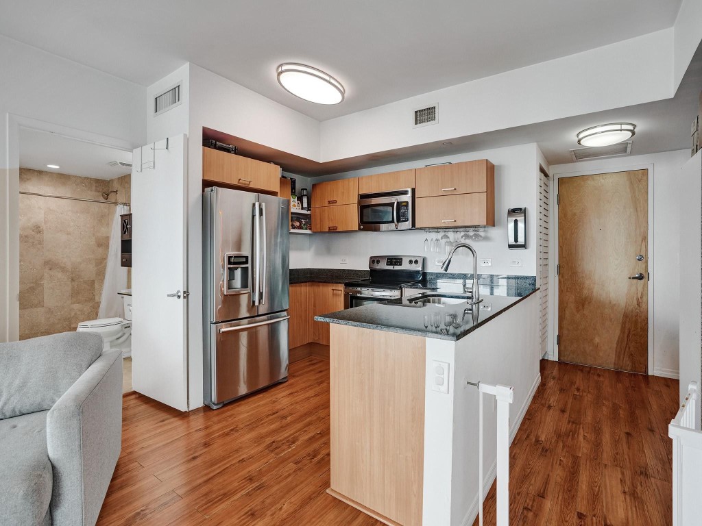 350 S Miami Ave 2805