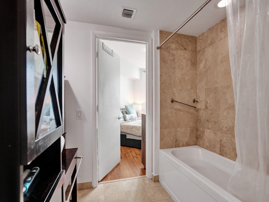 350 S Miami Ave 2805