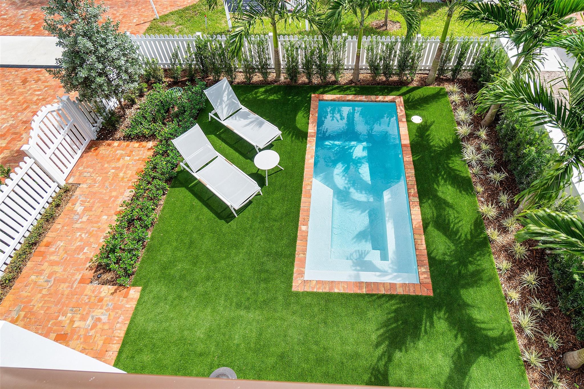 136 SE 1st Ave | Magnolia Place Downtown | Delray Beach