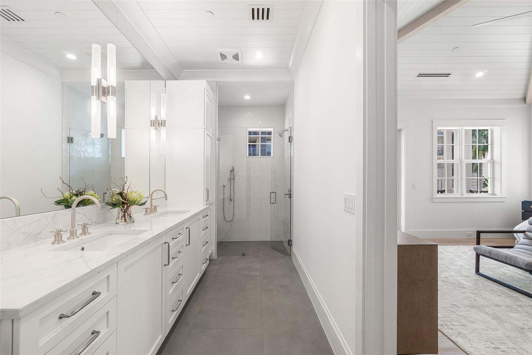 136 SE 1st Ave | Magnolia Place Downtown | Delray Beach