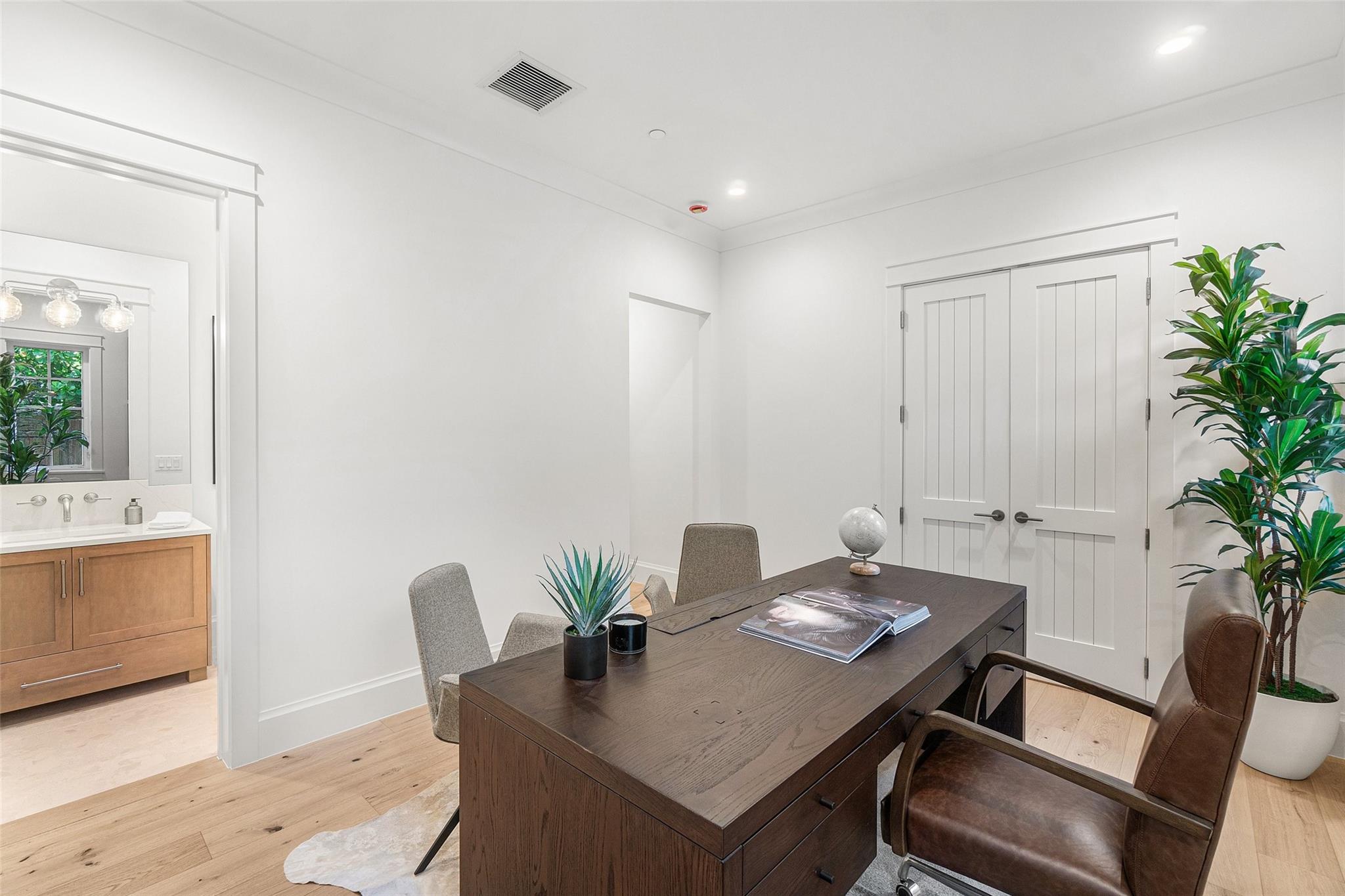 136 SE 1st Ave | Magnolia Place Downtown | Delray Beach