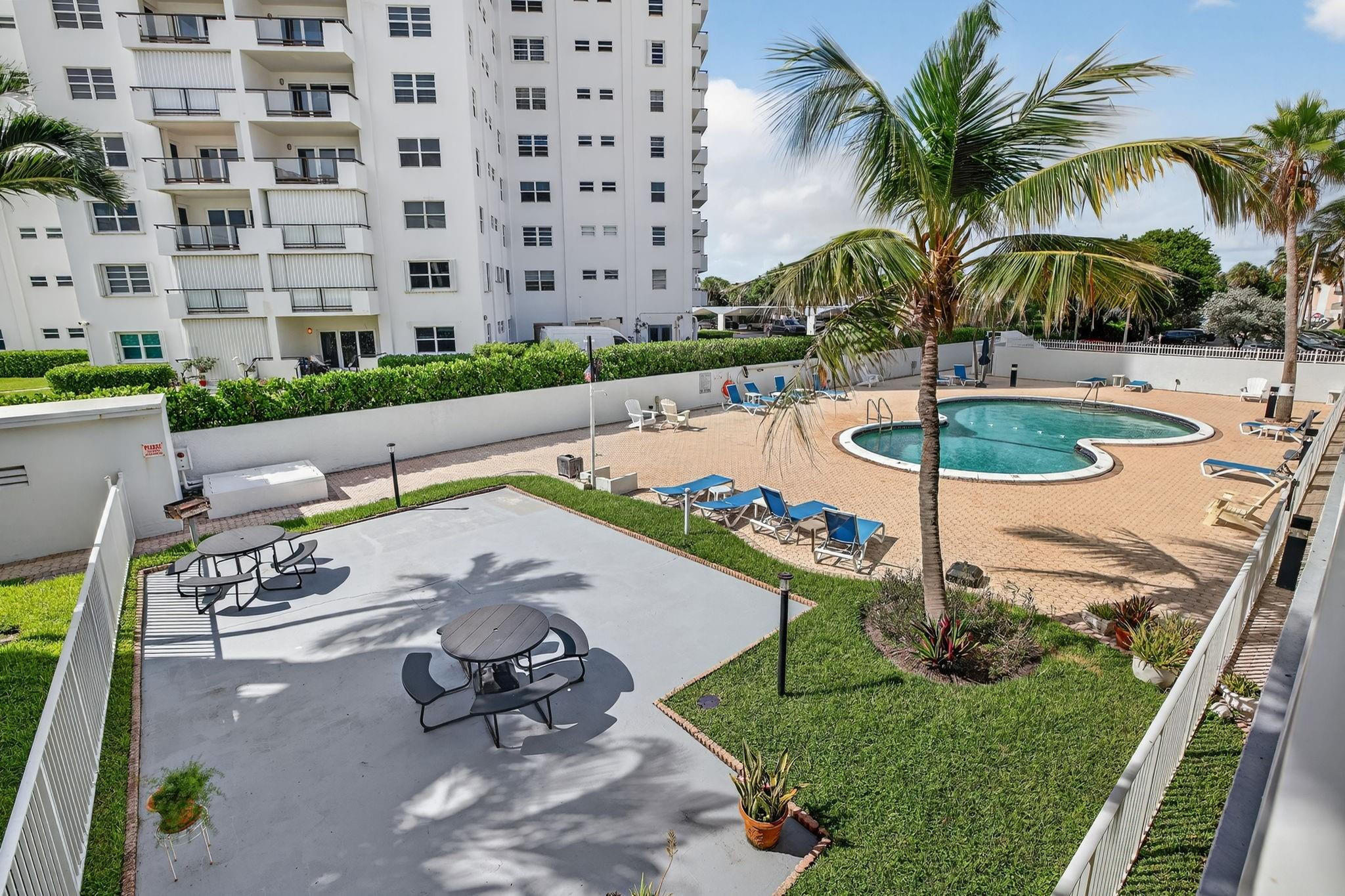 1480 S Ocean Boulevard 209