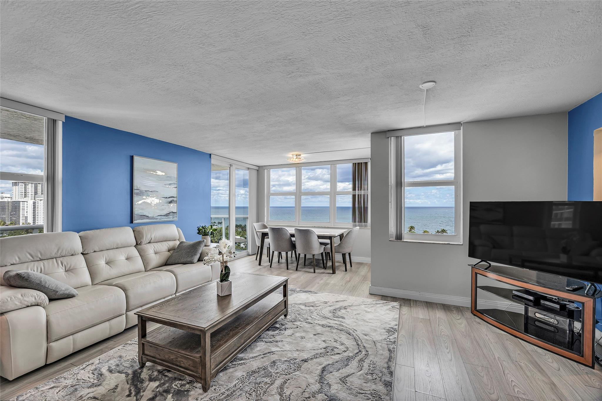 3015 N Ocean Boulevard 15F