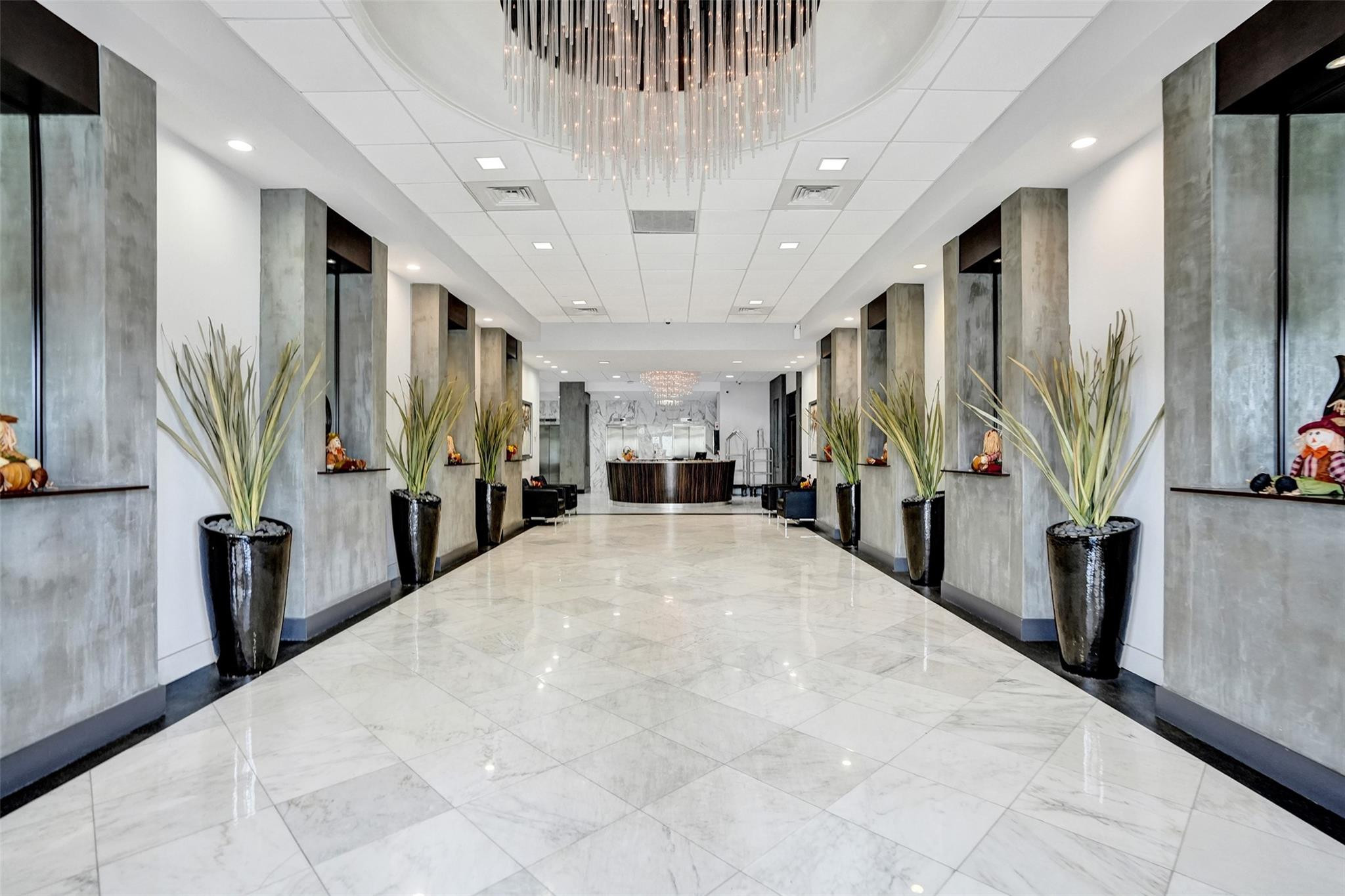 3015 N Ocean Boulevard 15F