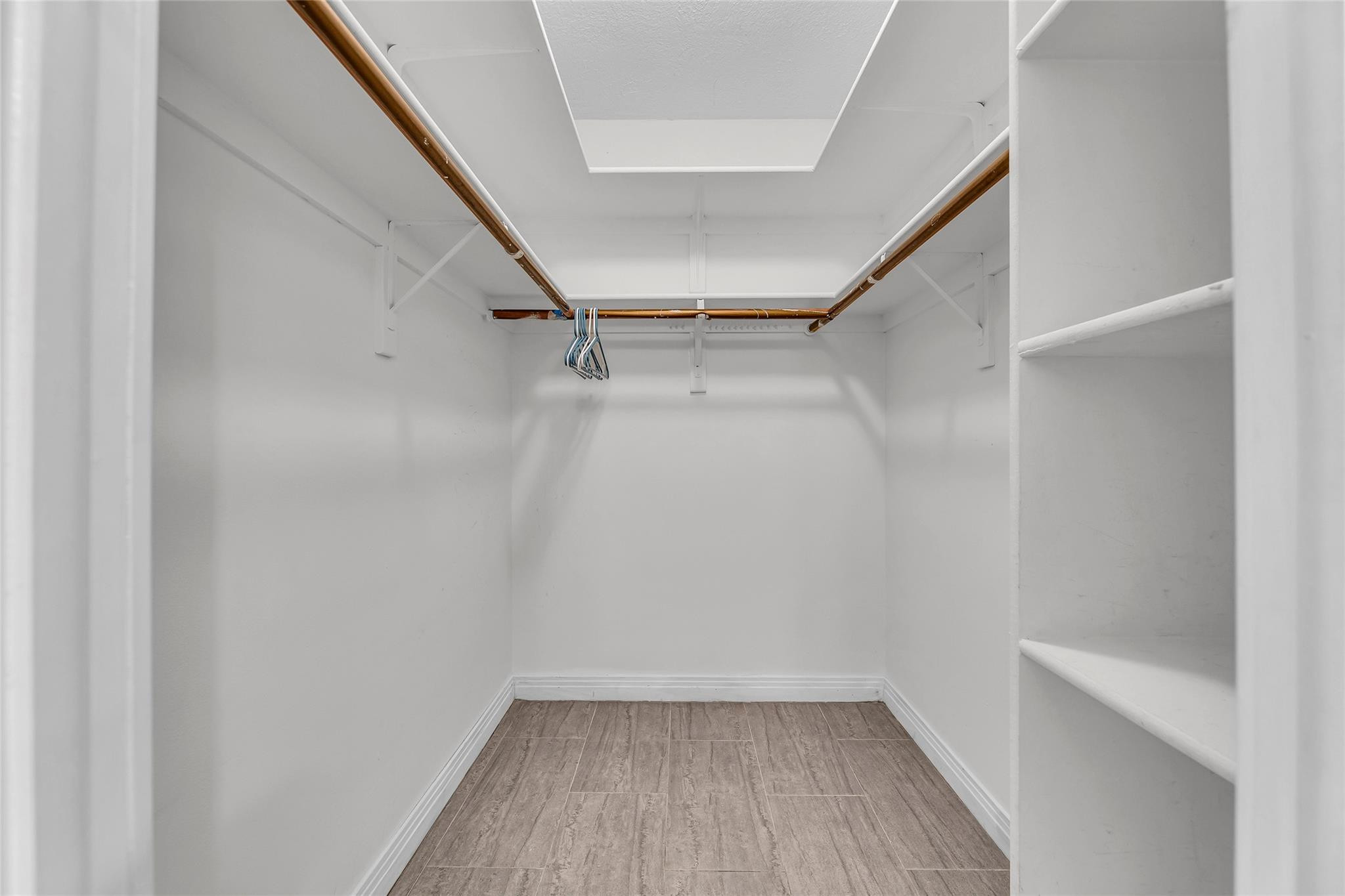 3015 N Ocean Boulevard 15F