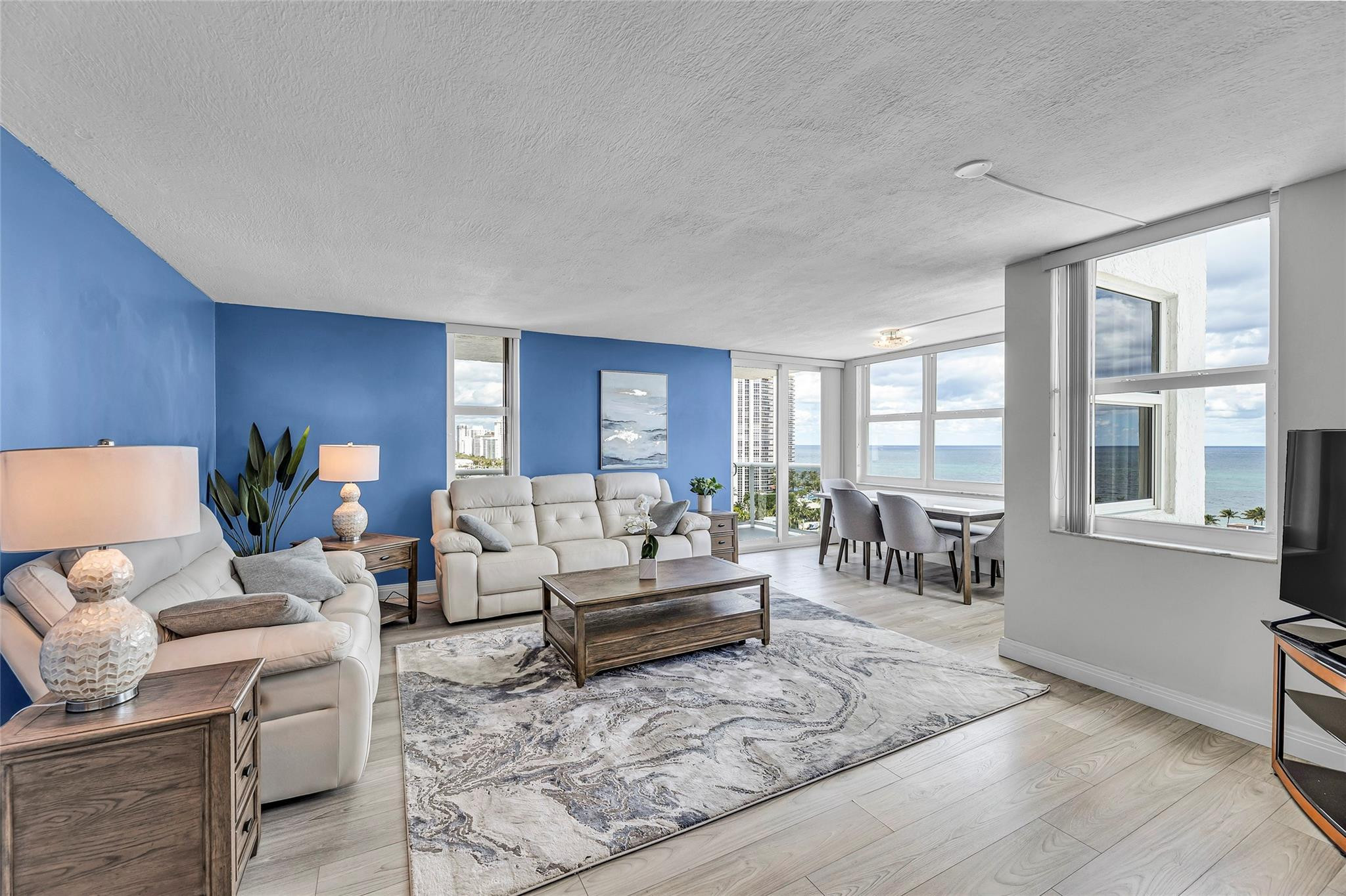3015 N Ocean Boulevard 15F