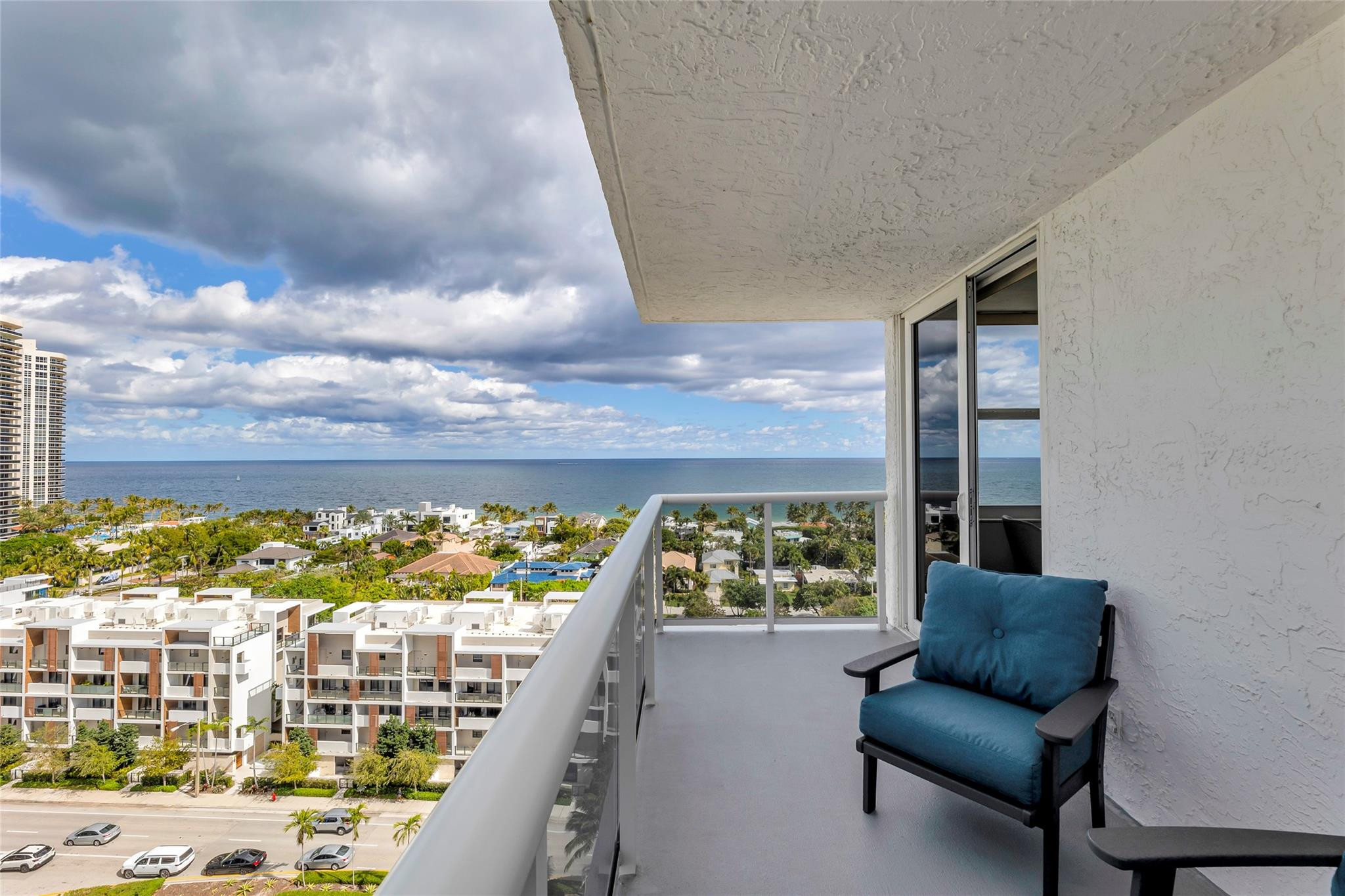 3015 N Ocean Boulevard 15F
