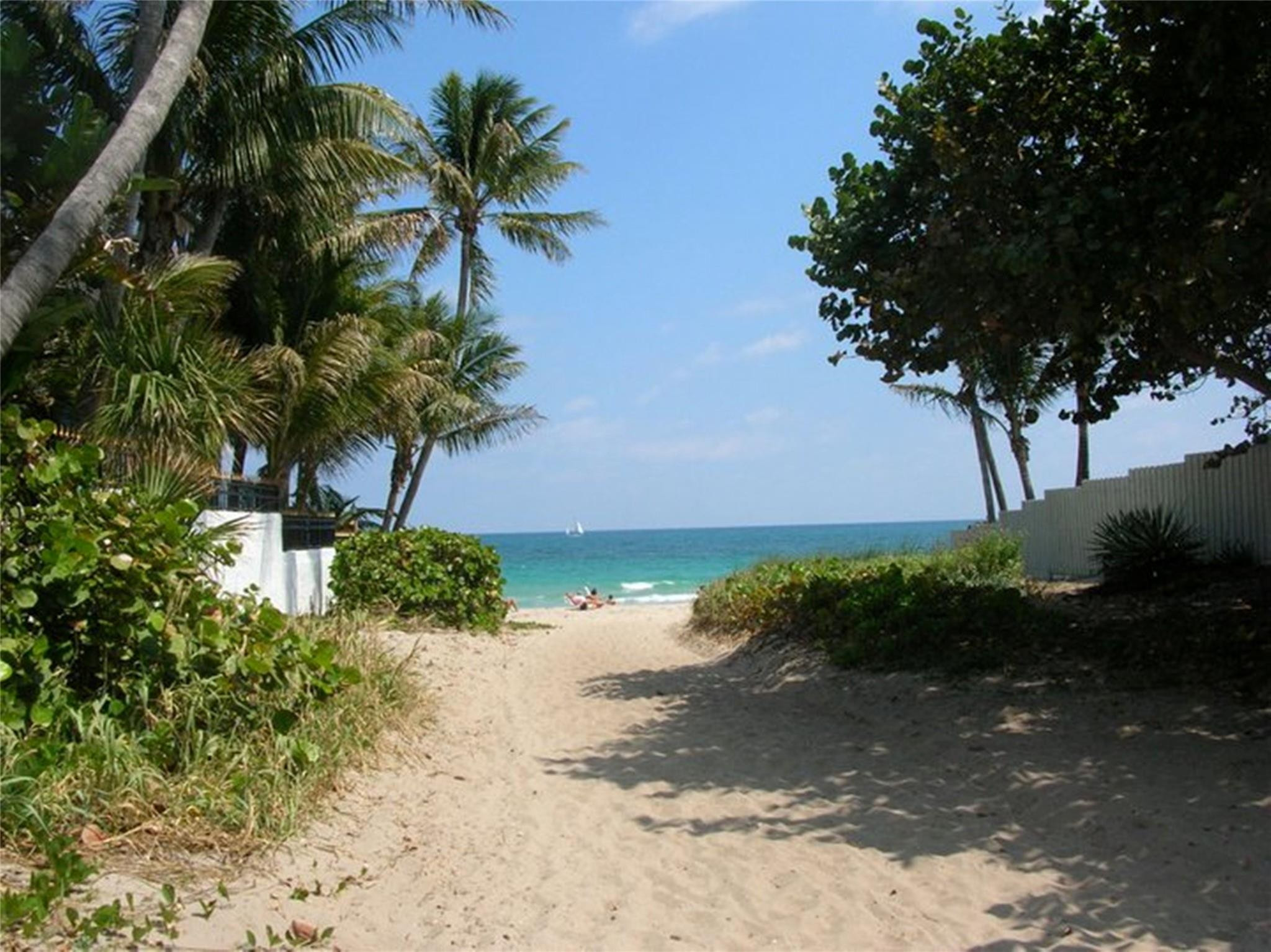 3015 N Ocean Boulevard 15F