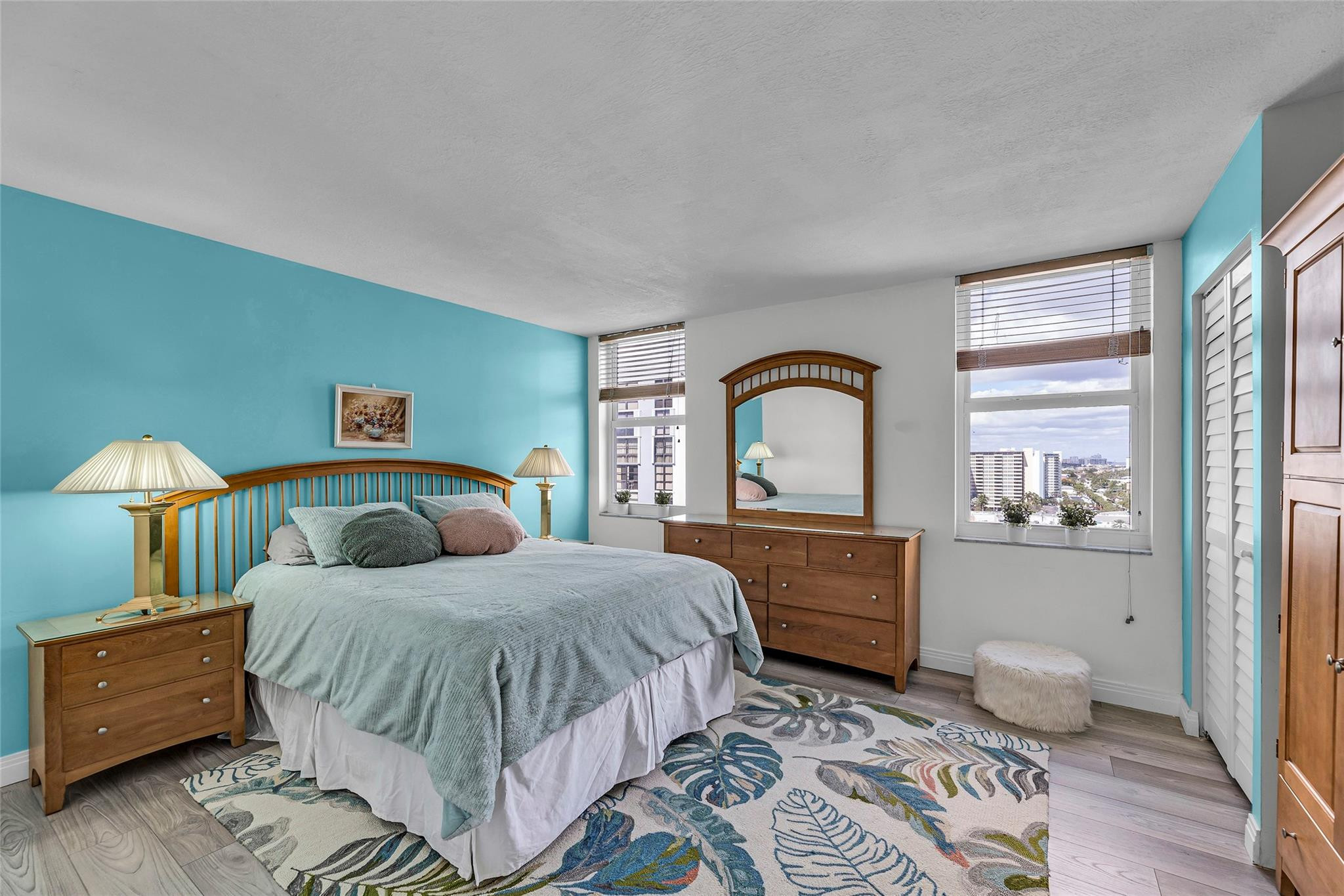 3015 N Ocean Boulevard 15F