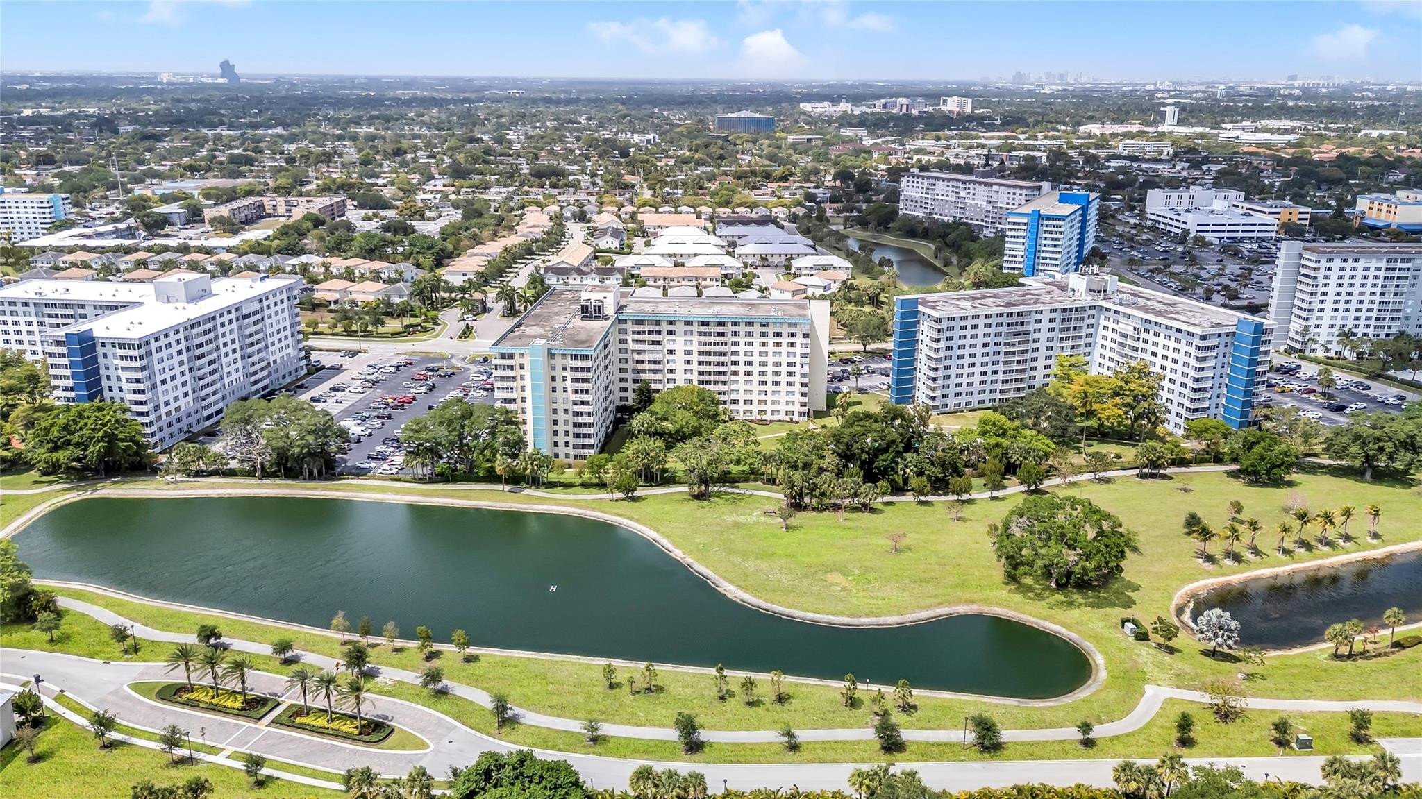 4330 Hillcrest Drive 810