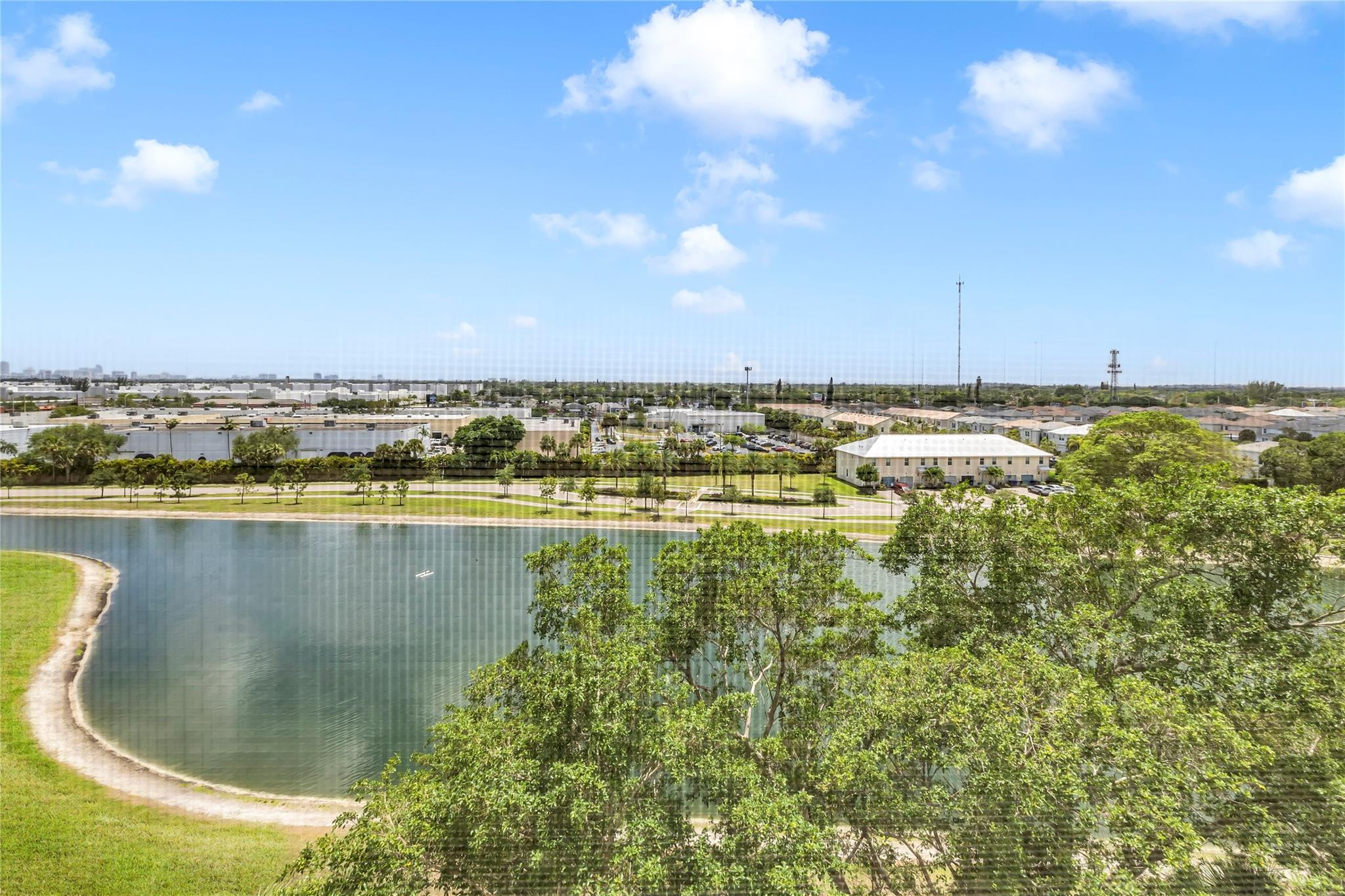 4330 Hillcrest Drive 810