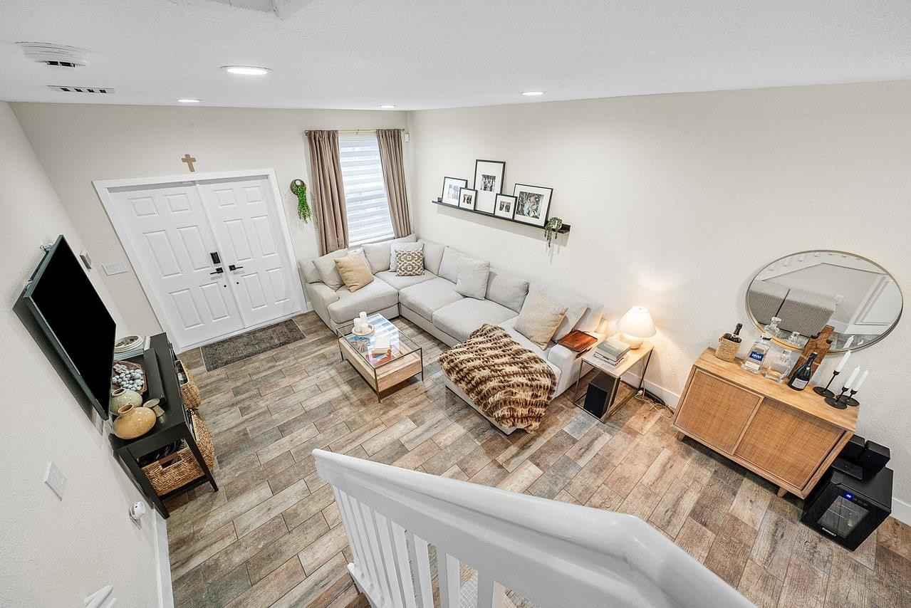 3876 SW 169th Ter