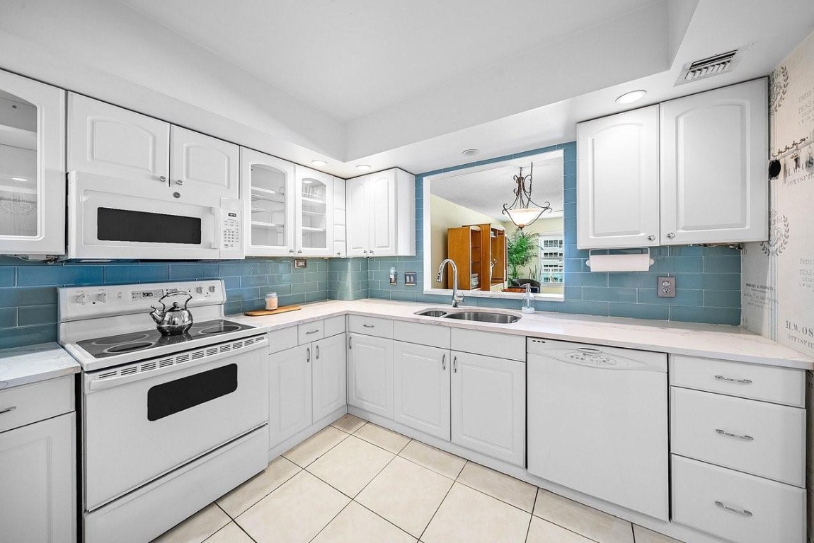 3900 Galt Ocean Dr 1004