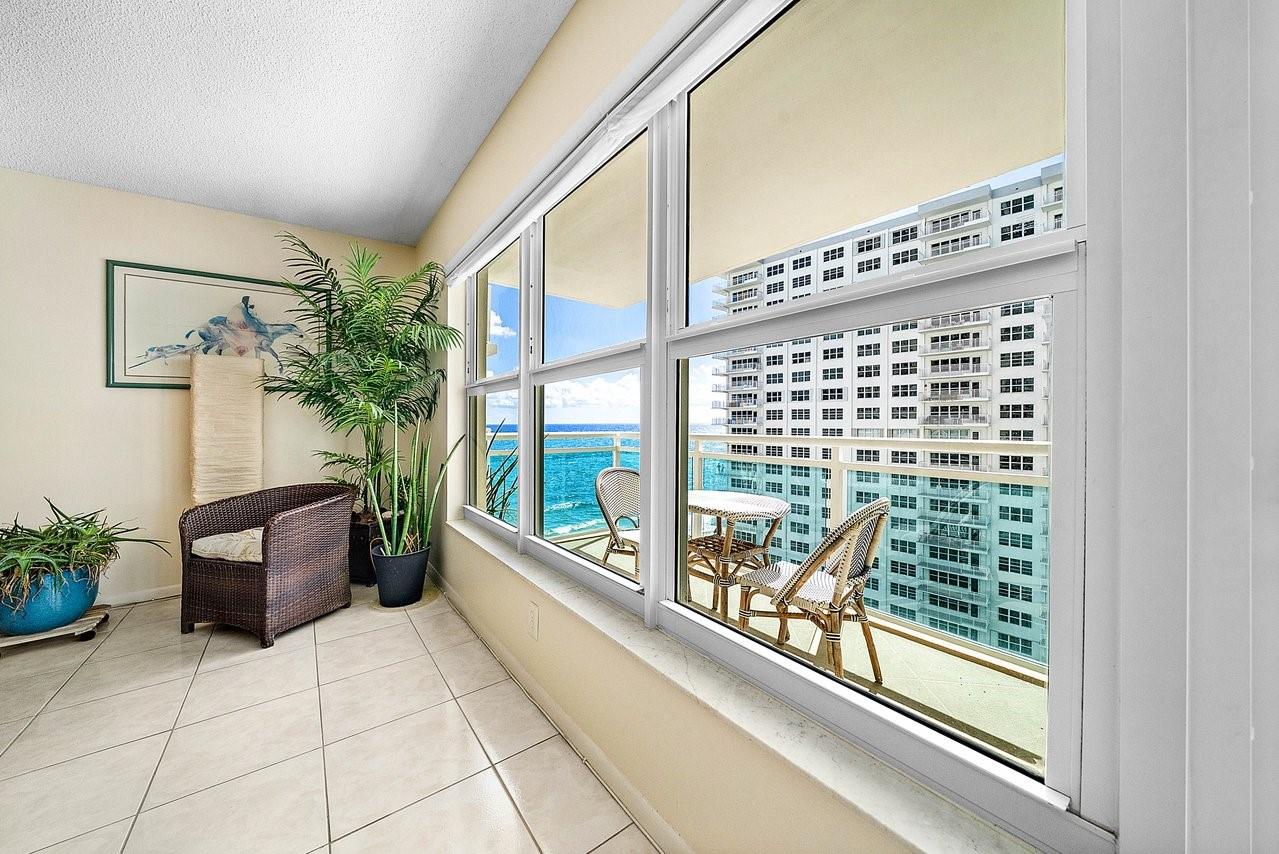 3900 Galt Ocean Dr 1004