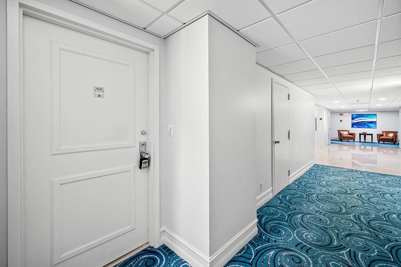 3900 Galt Ocean Dr 1004