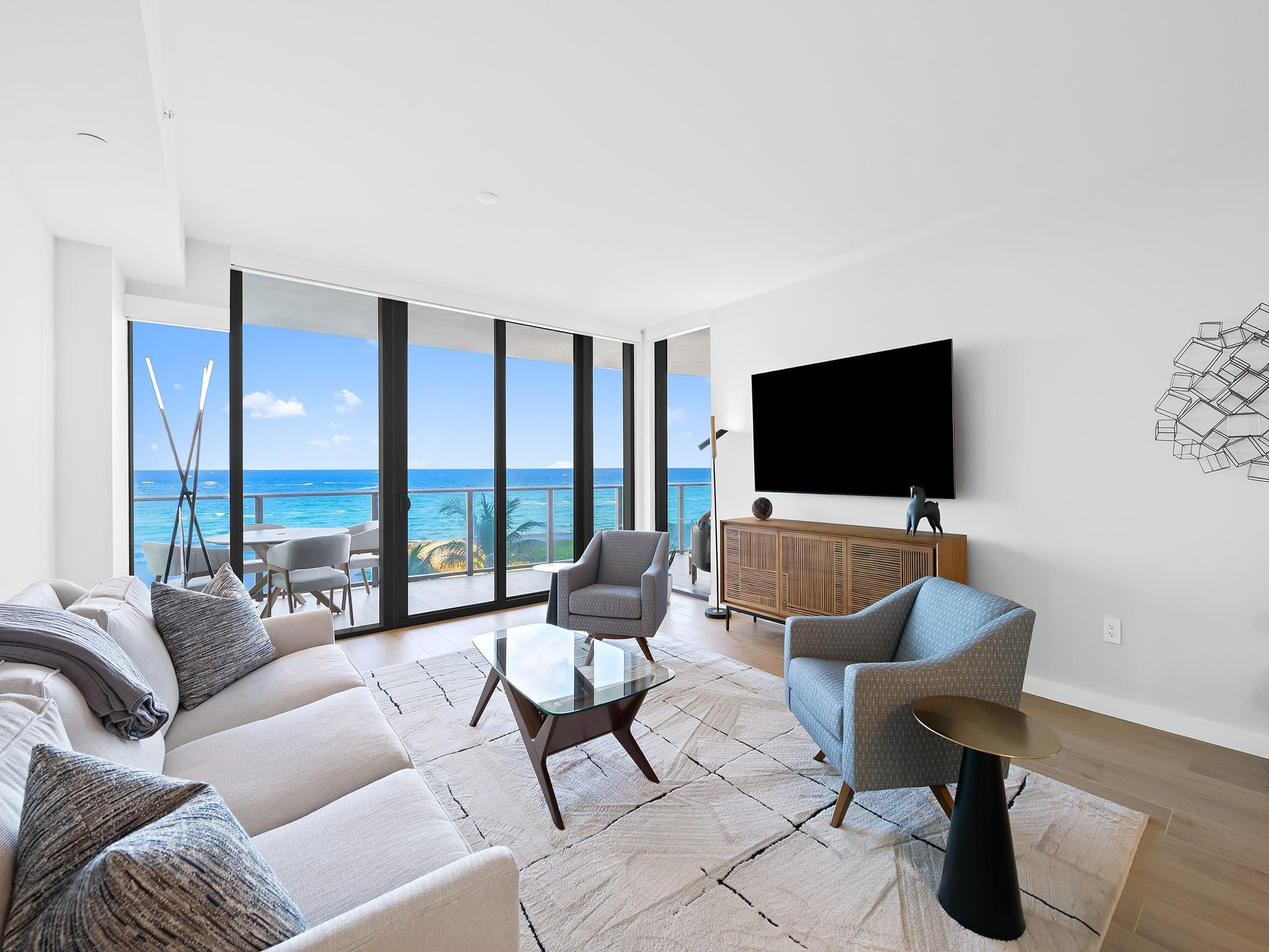 1116 N Ocean Boulevard 401