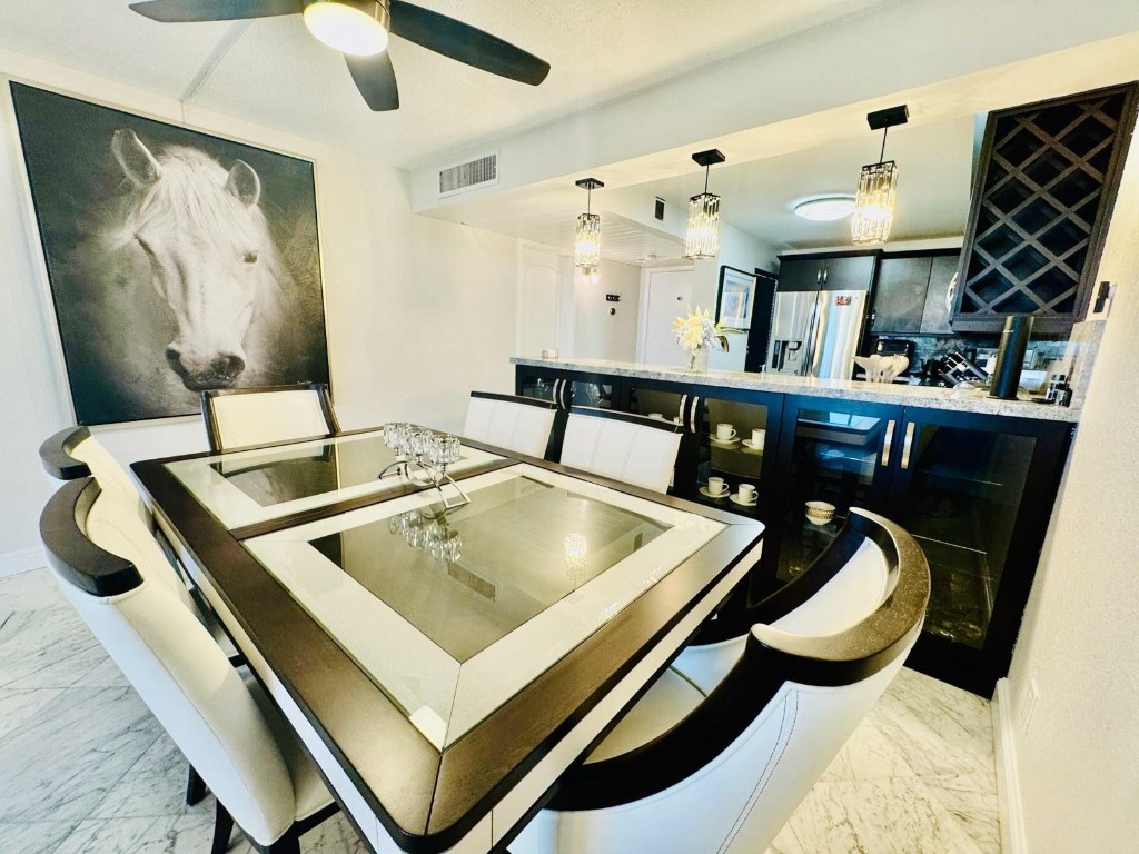 13 Royal Palm Way 5050