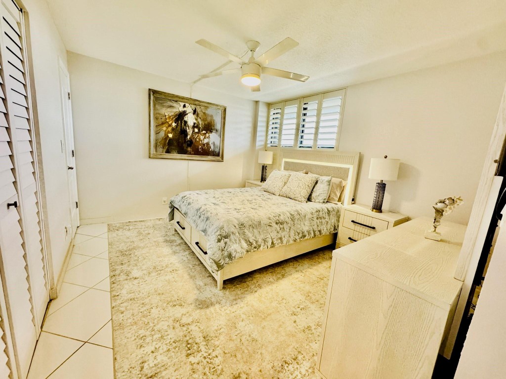 13 Royal Palm Way 5050