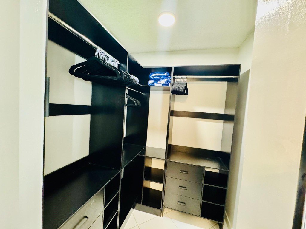 13 Royal Palm Way 5050