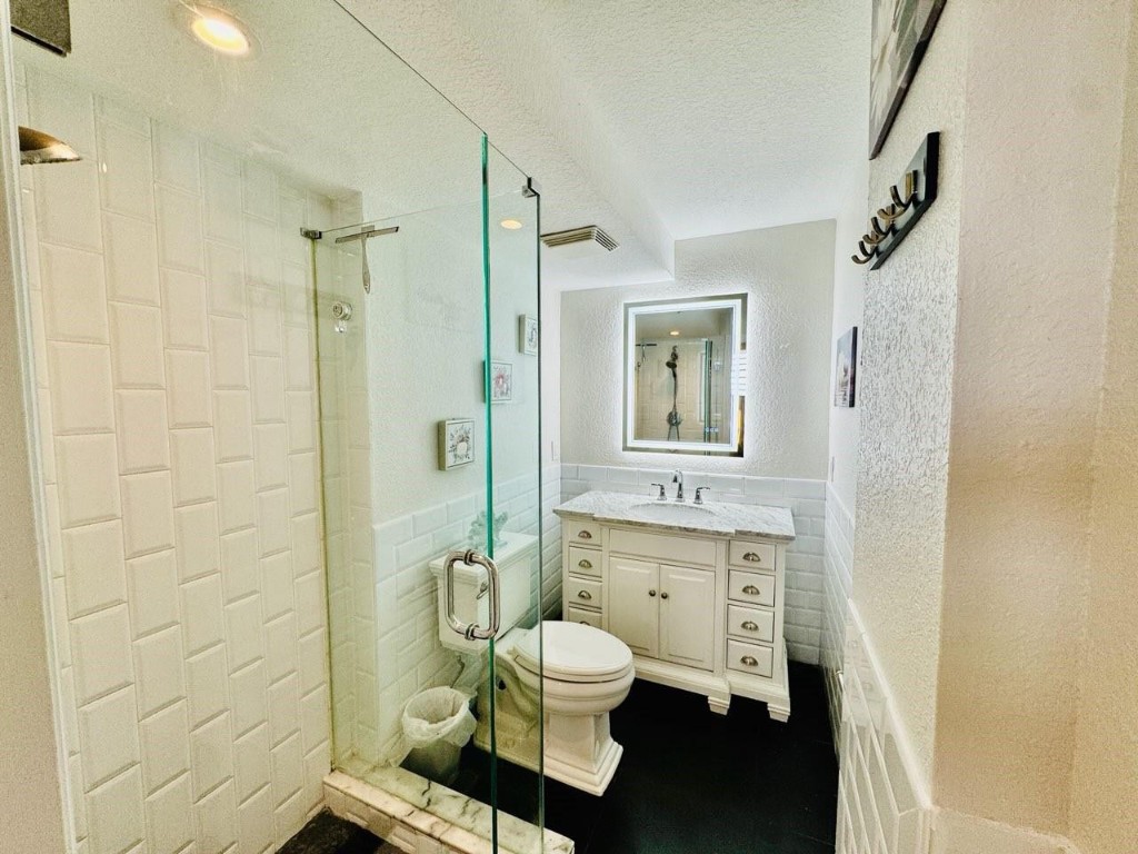 13 Royal Palm Way 5050